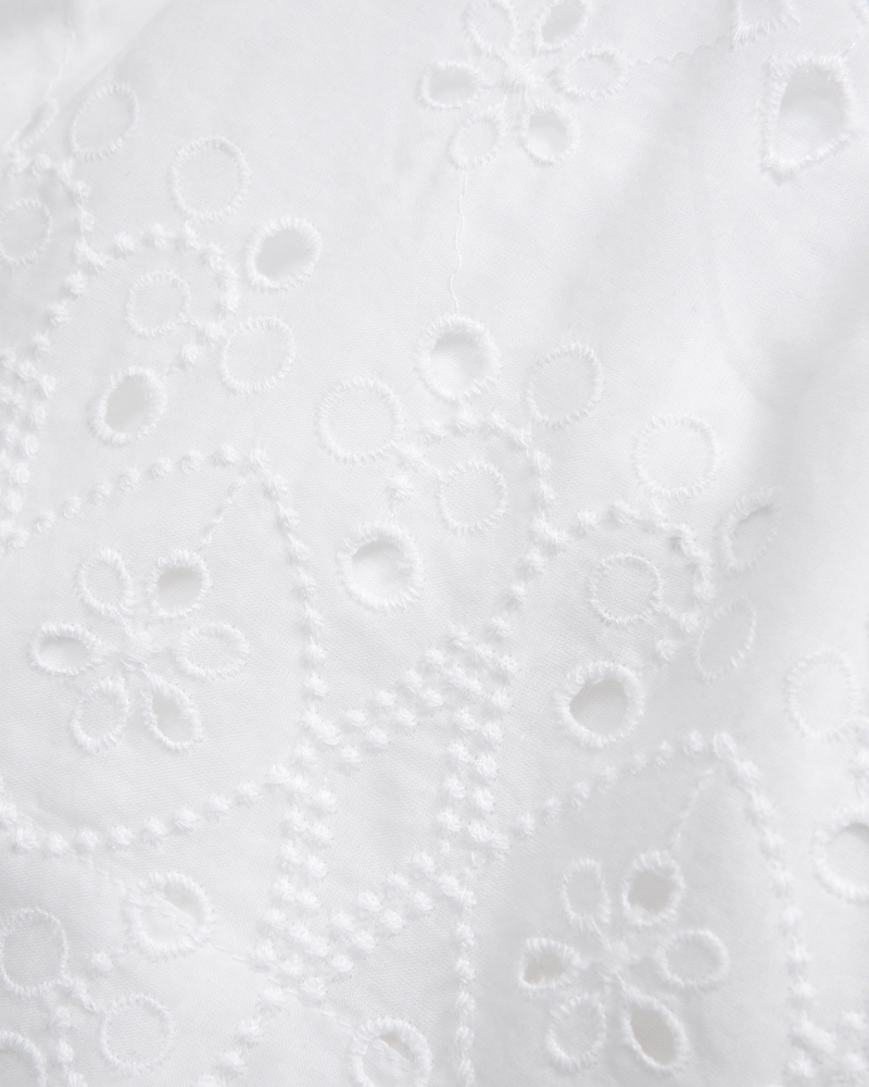 Schiffli Embroidered Pull-On Short