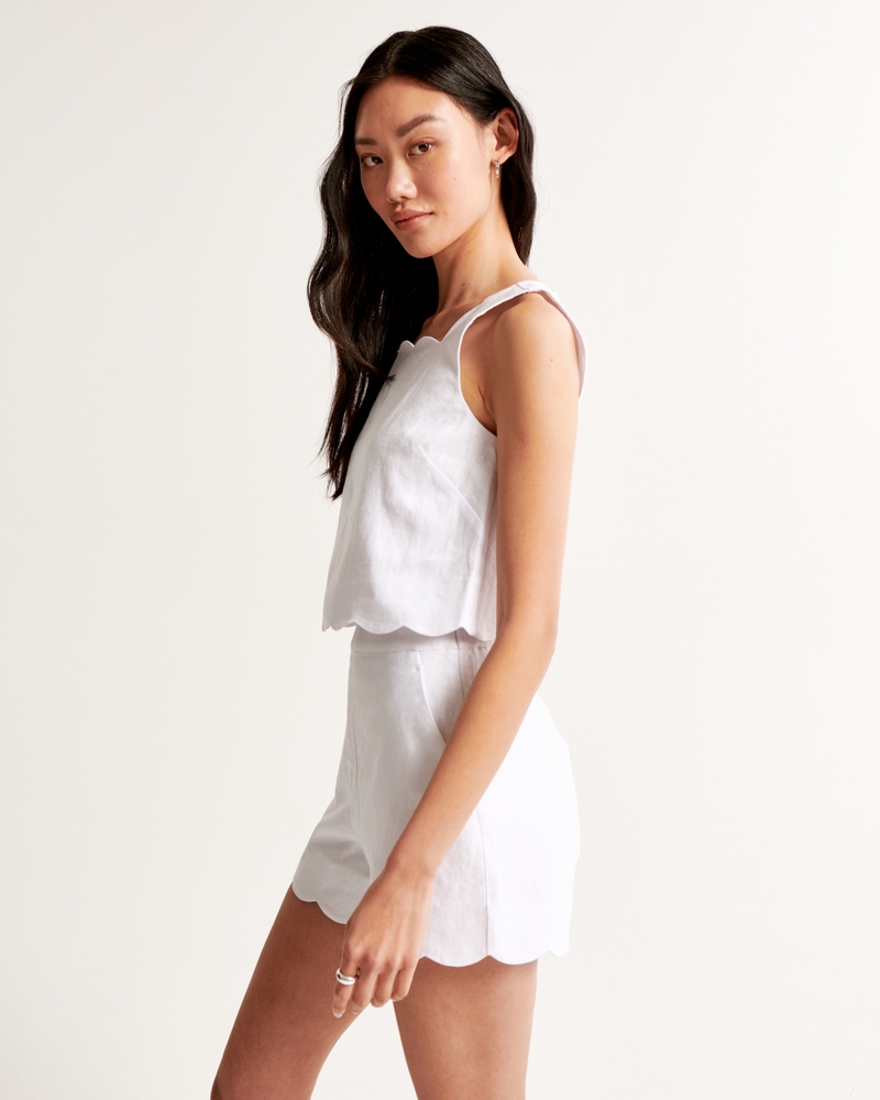 Premium Linen Scallop-Hem Tailored Short