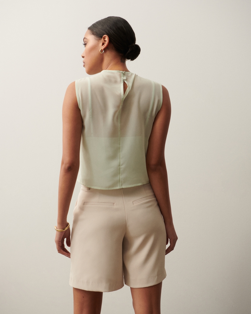 Mid Rise Tailored Short