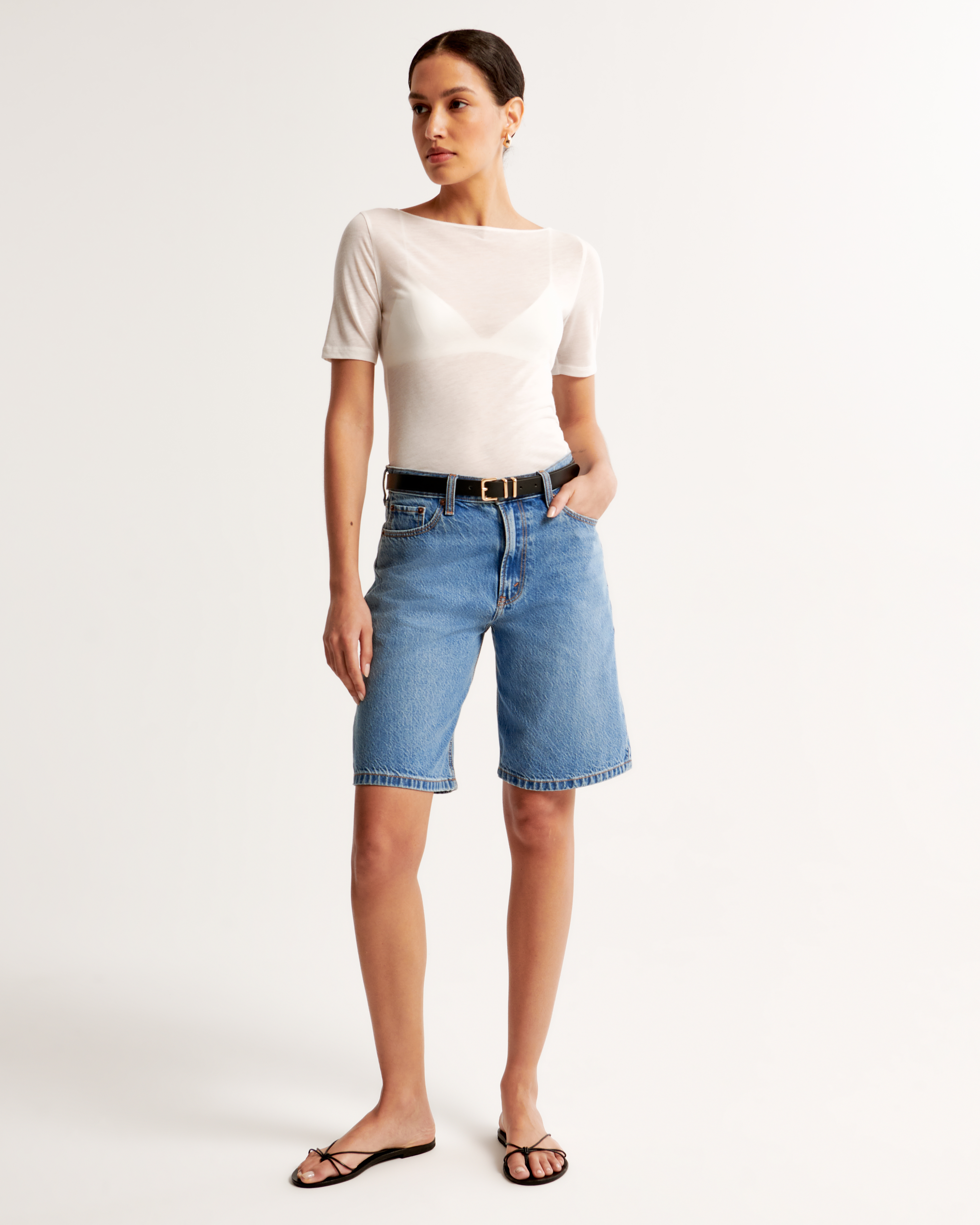 Women s Mid Rise 10 Loose Short Women s Clearance Abercrombie