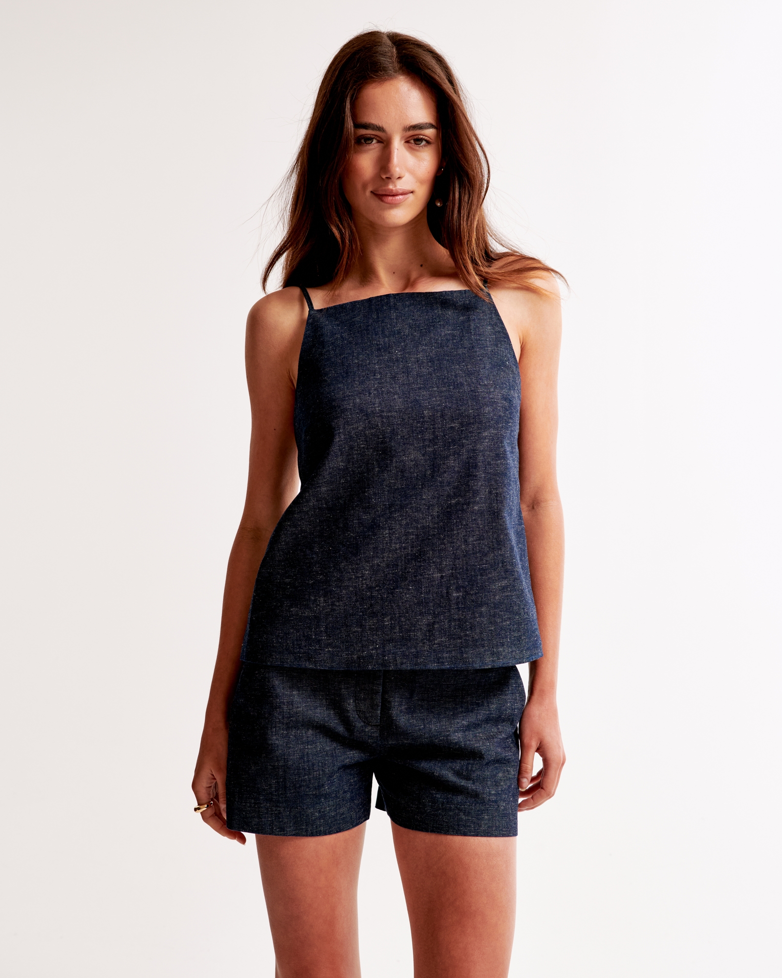 Mid Rise Chambray Short