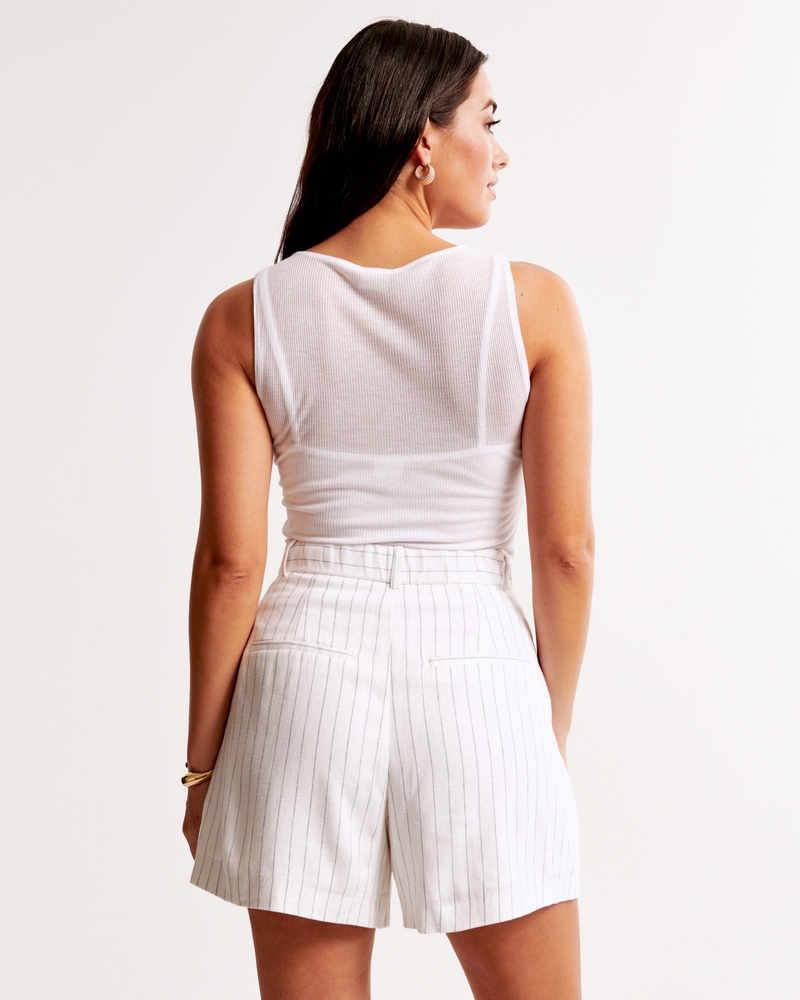 Curve Love A&F Sloane Tailored Linen-Blend Short