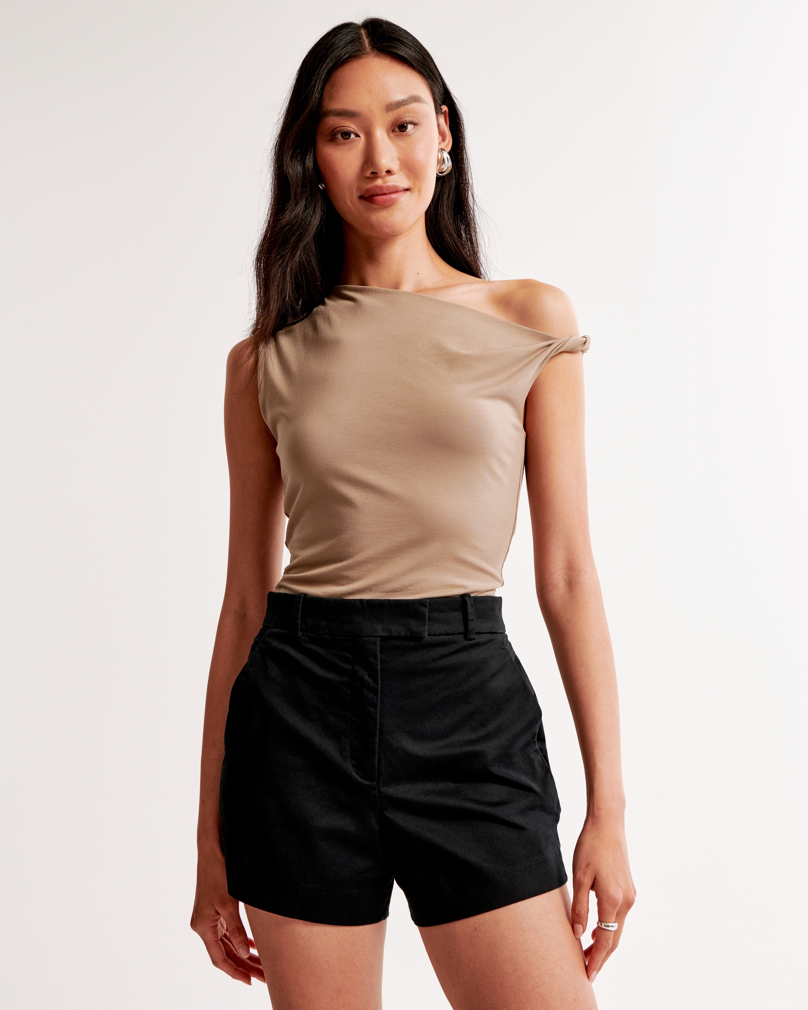 High Rise Tailored Short