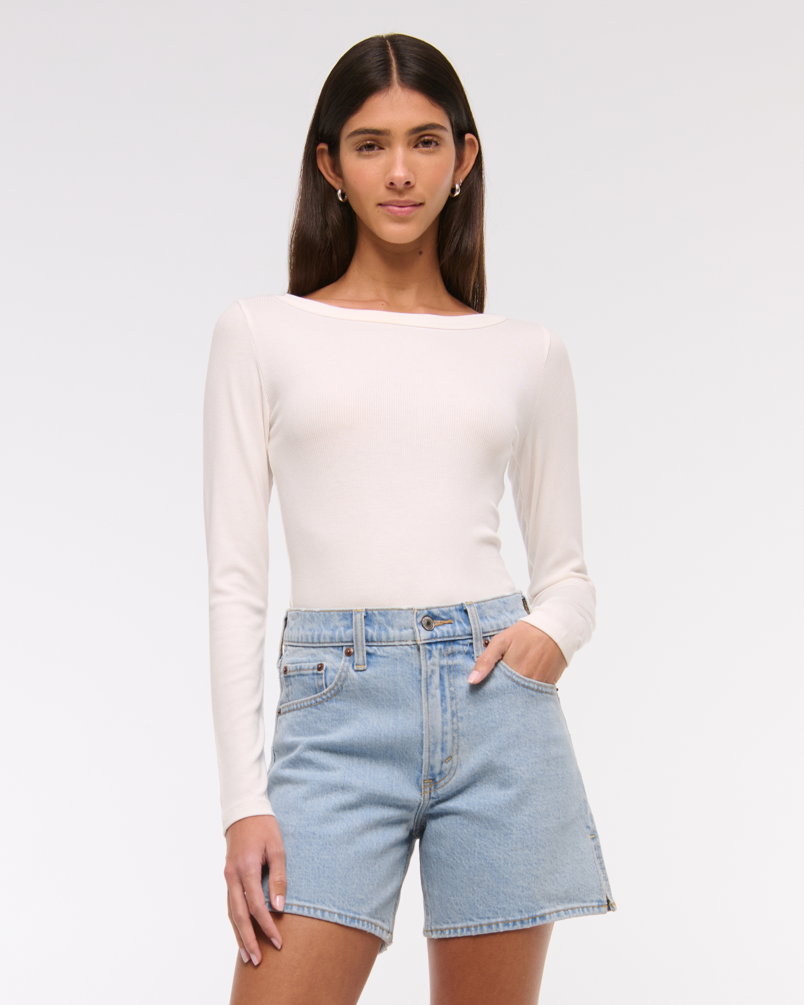 Abercrombie & Fitch High Rise Dad Short In White