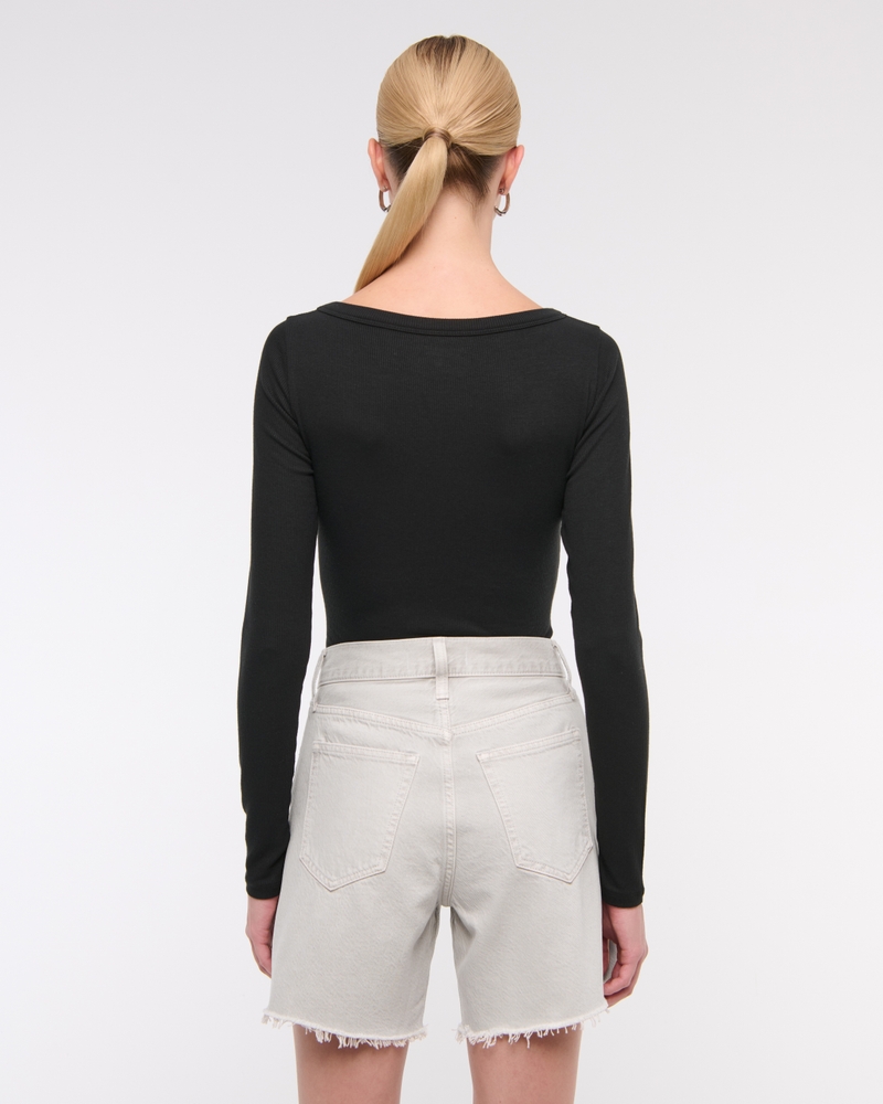 High Rise Loose Short