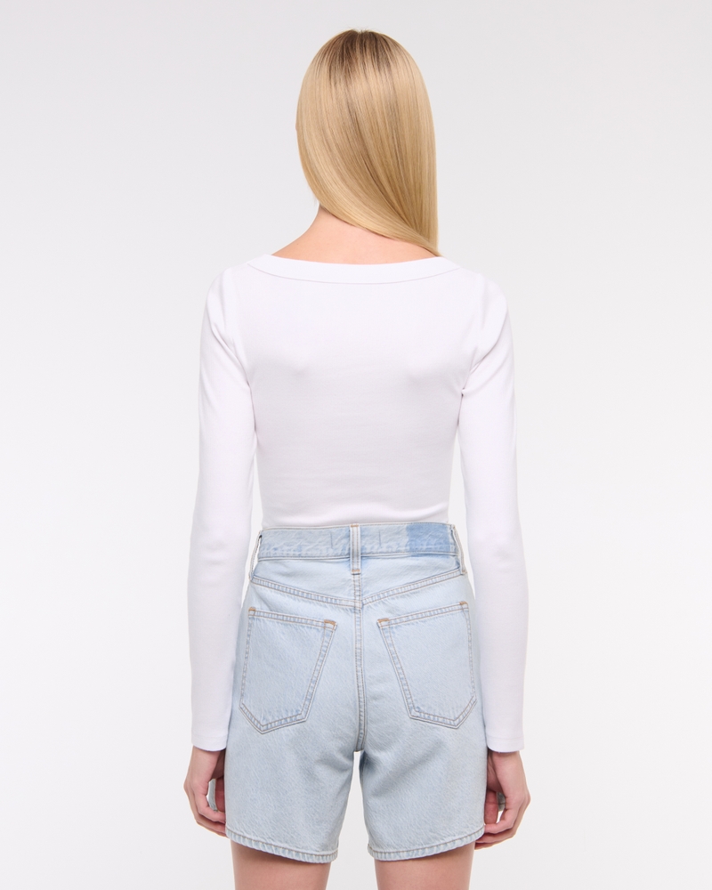 High Rise Loose Short