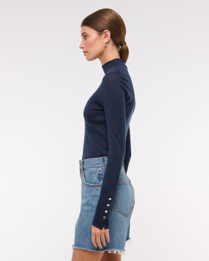High Rise Loose Short