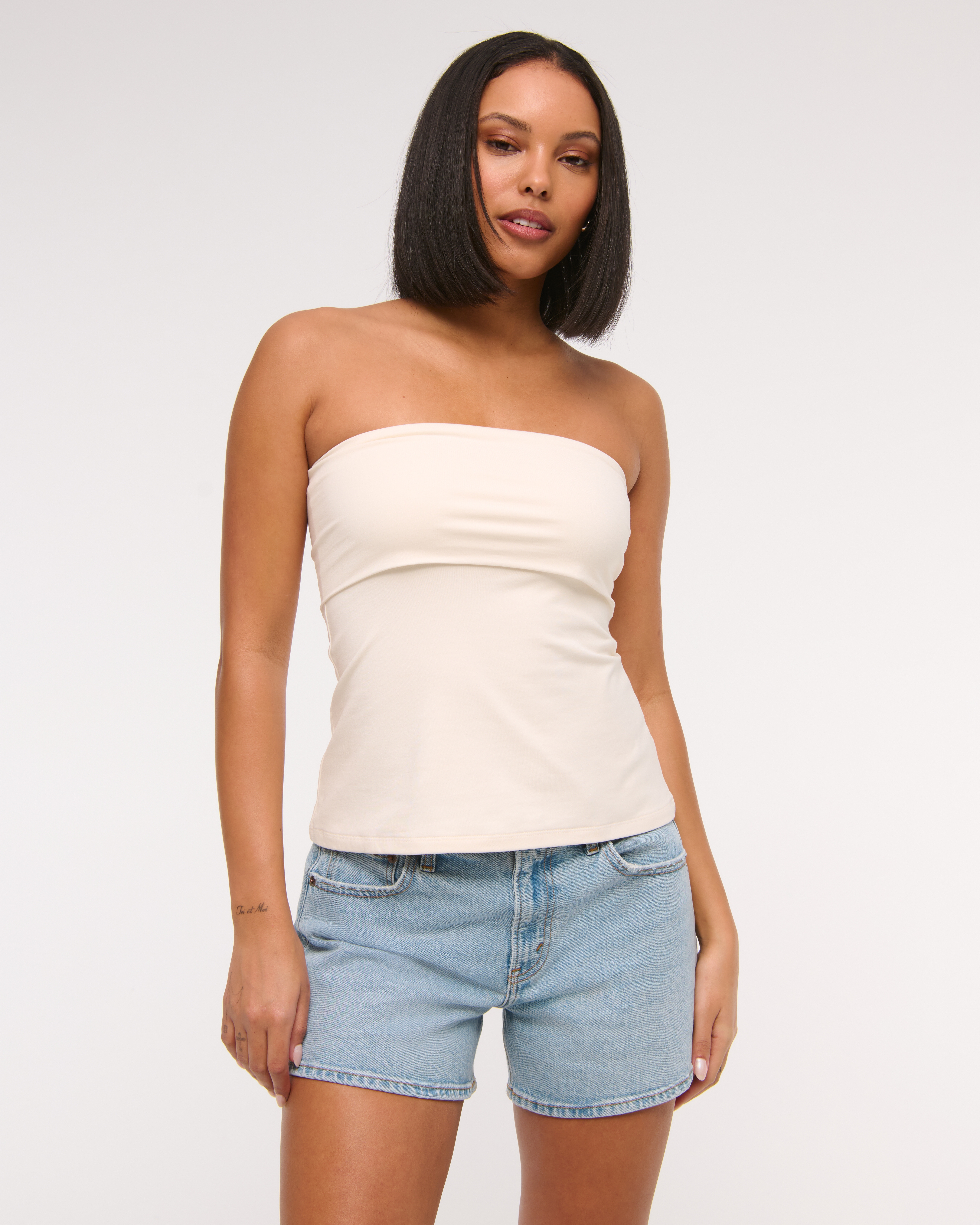 Abercrombie & Fitch Mid Rise A-line Short In Blue