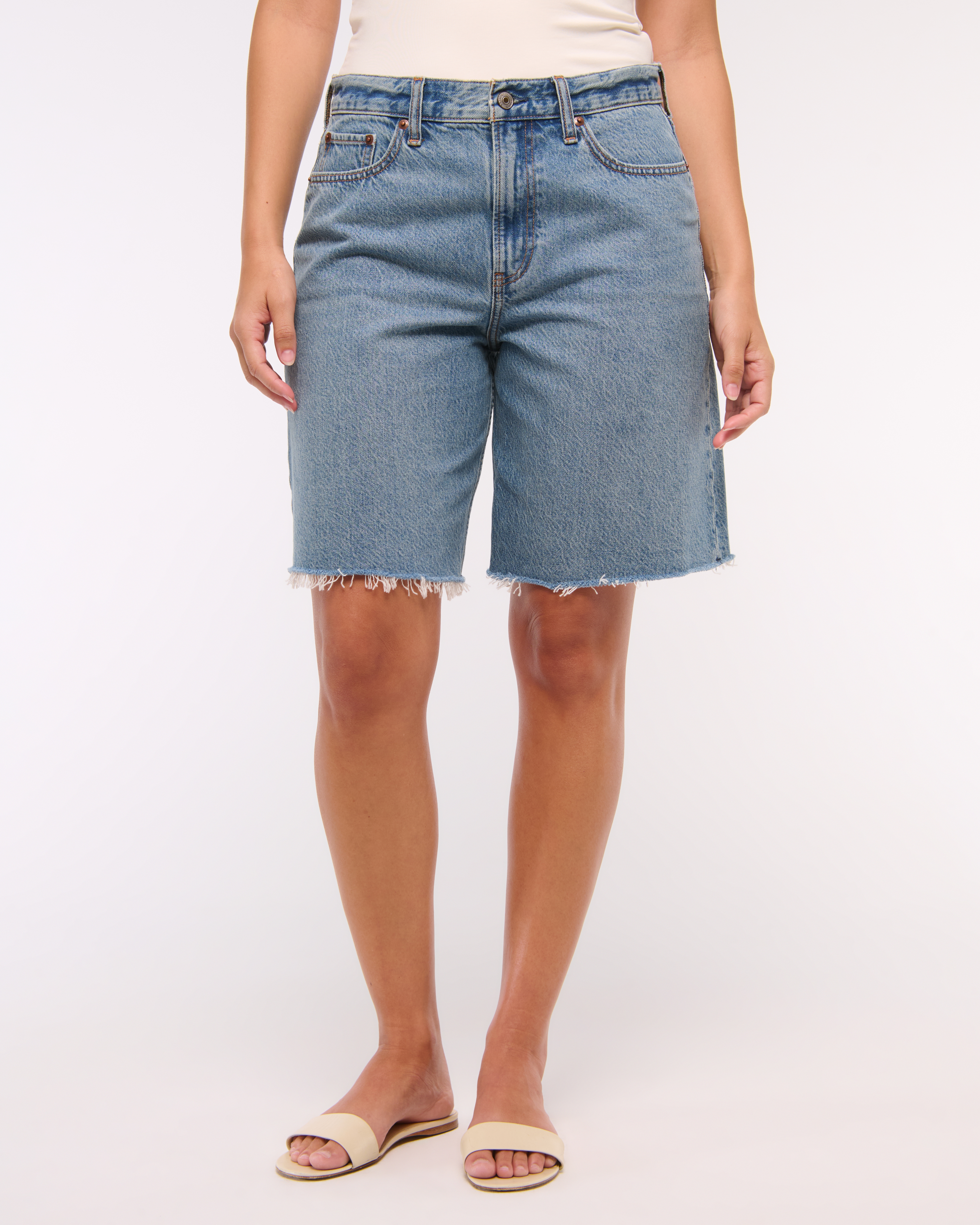 xxo_i0 1141490-BBLC_1.png?_s=RAABAB0