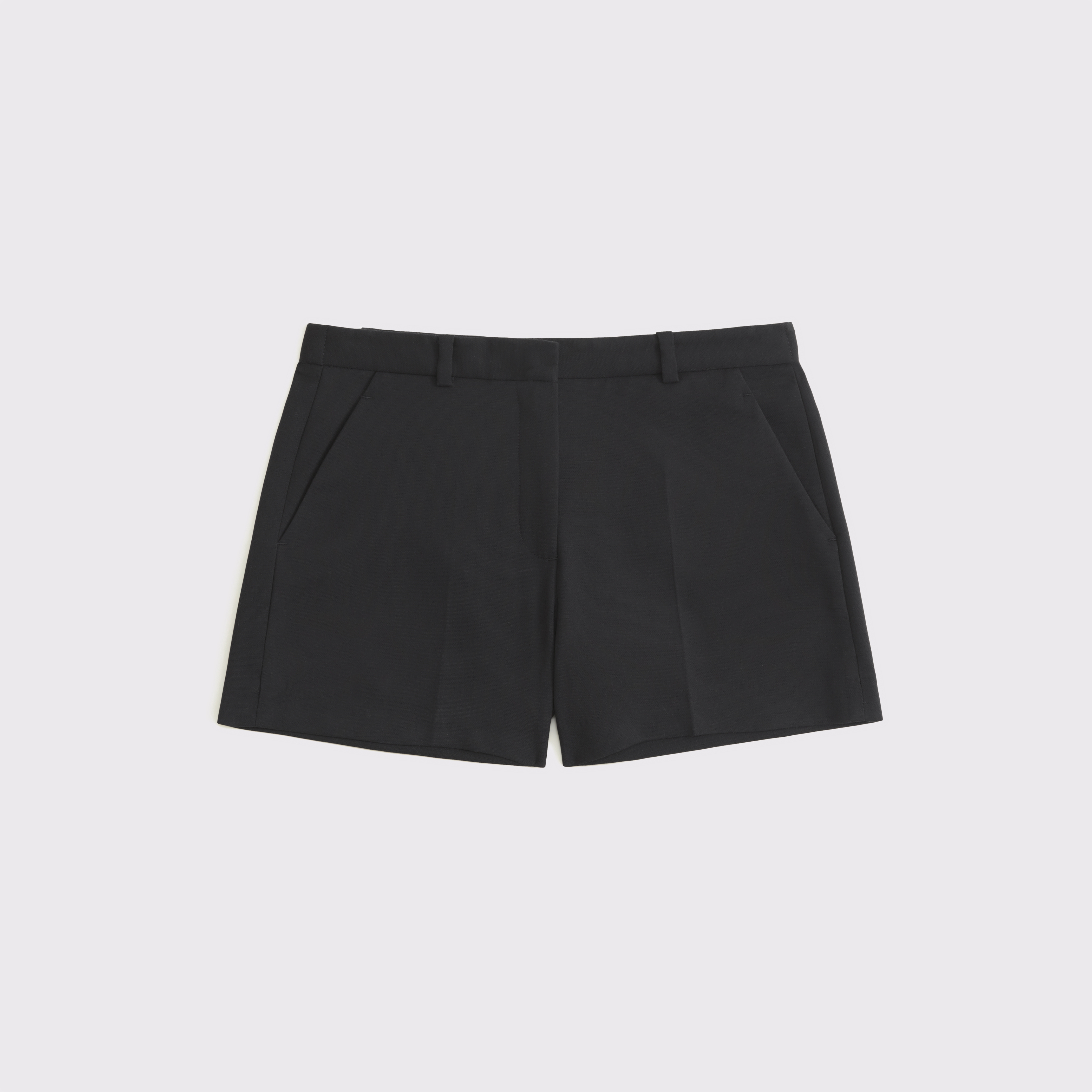 Abercrombie & Fitch Curve Love Mid Rise Tailored Short In Black