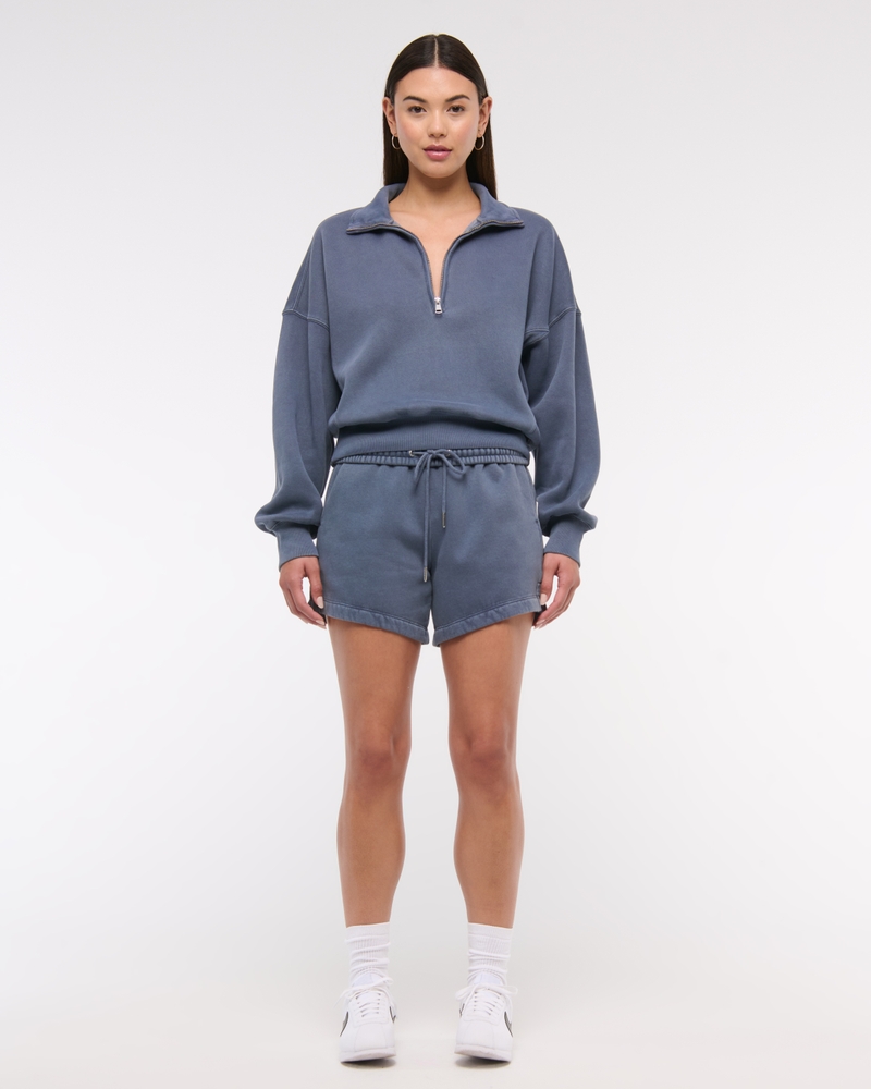 Mid Rise Sunday Short