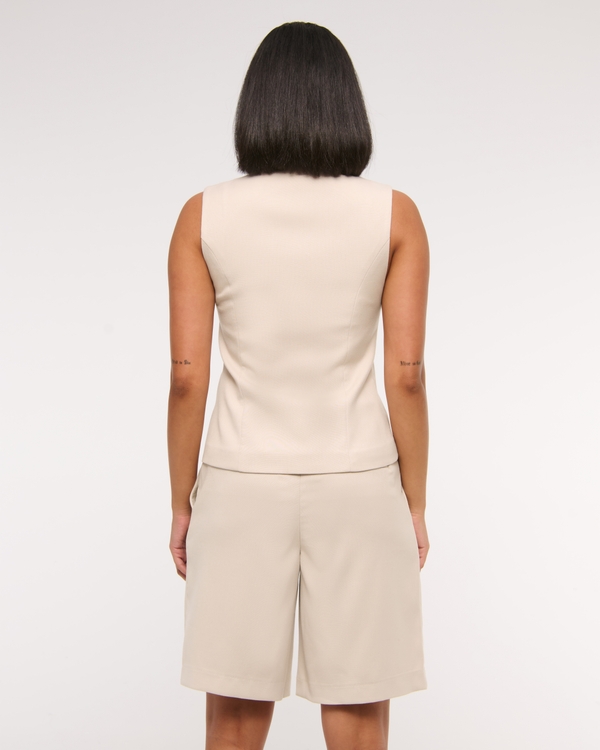 Mid Rise Bermuda Short