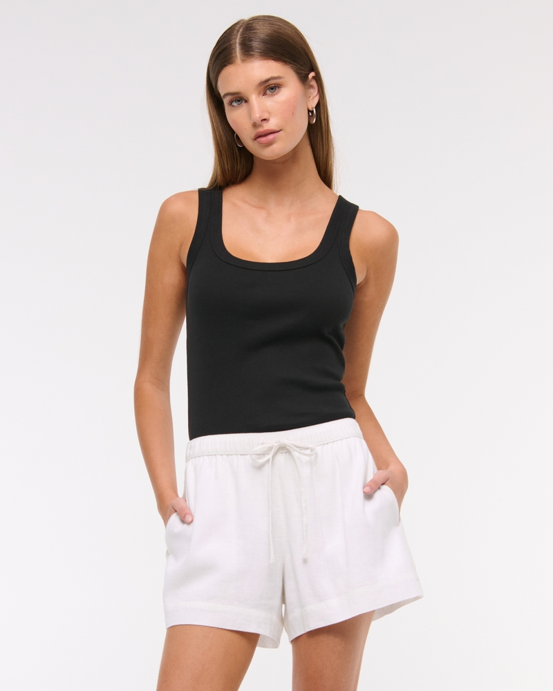 Mid Rise Linen-Blend Pull-On Short