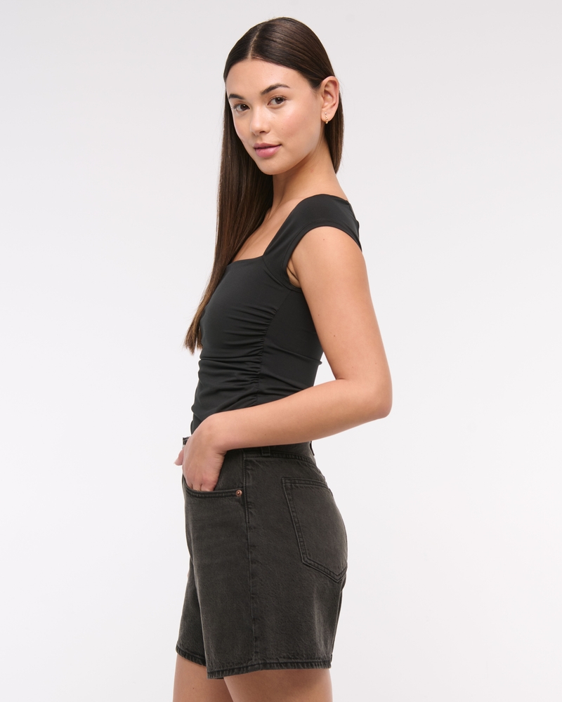 High Rise Loose Short