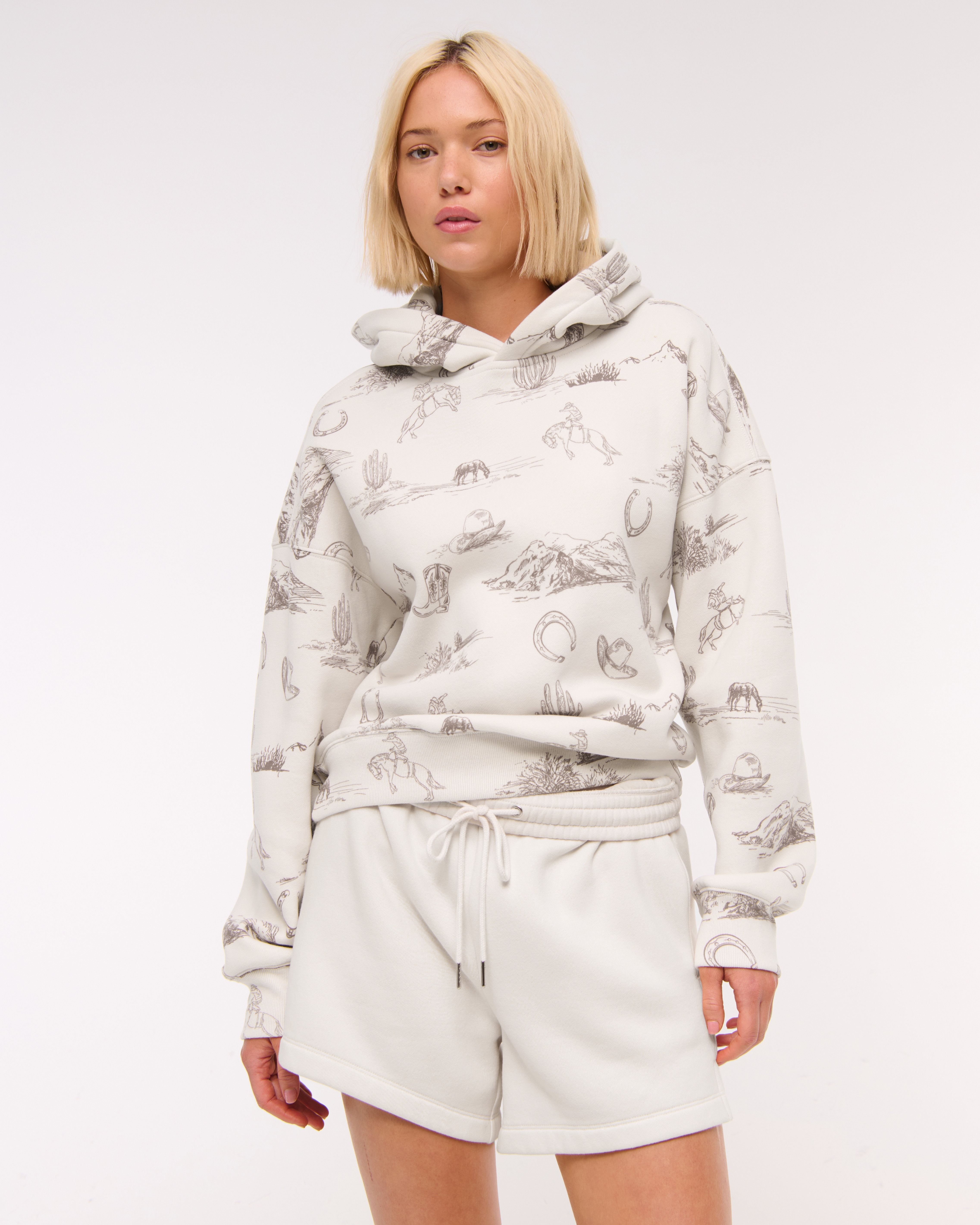 Abercrombie & Fitch Mid Rise Sunday Short In Sand