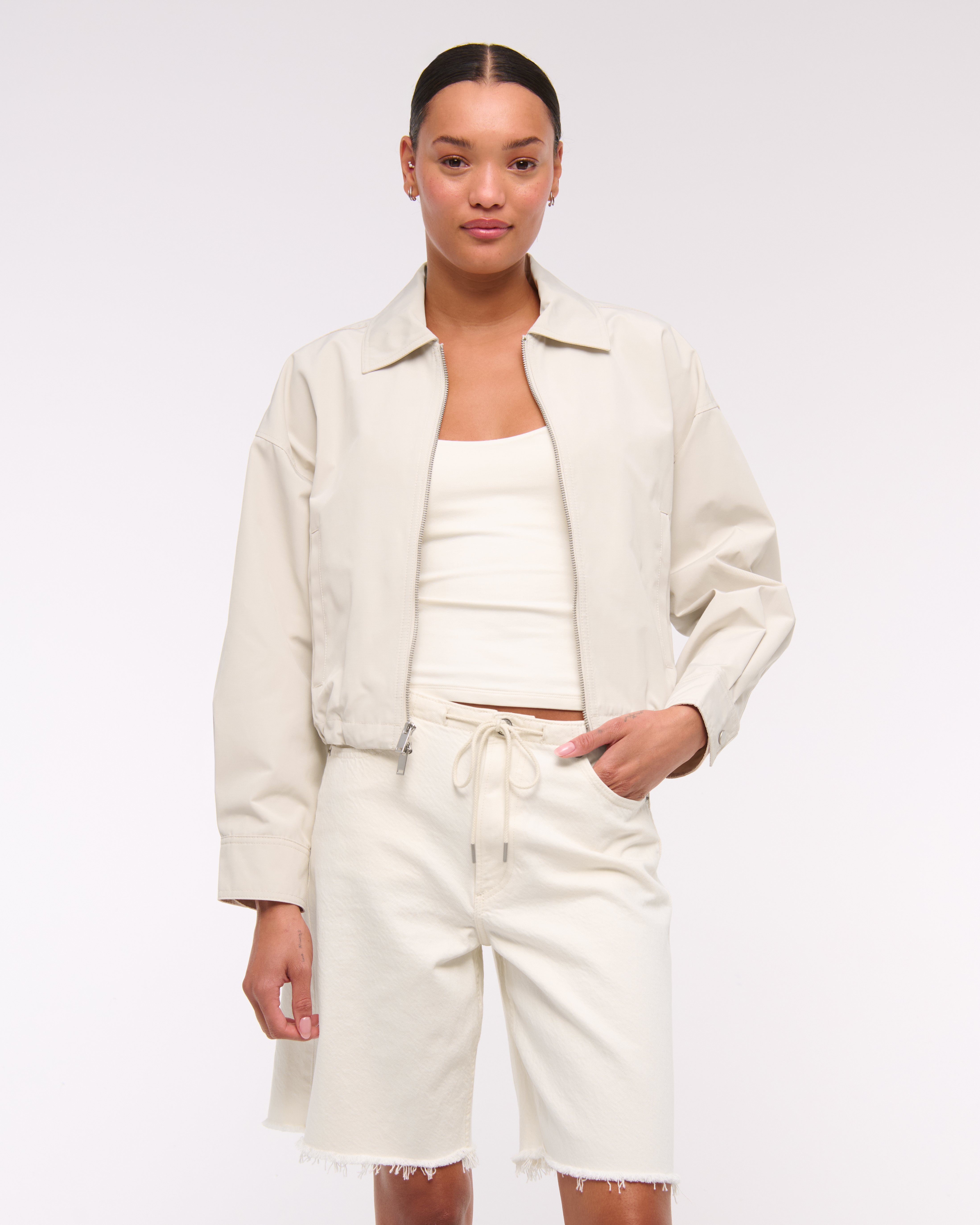 Женские джинсовые шорты Abercrombie & Fitch Mid Rise Jort — фото 2