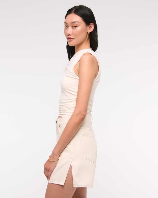 High Rise Loose Short