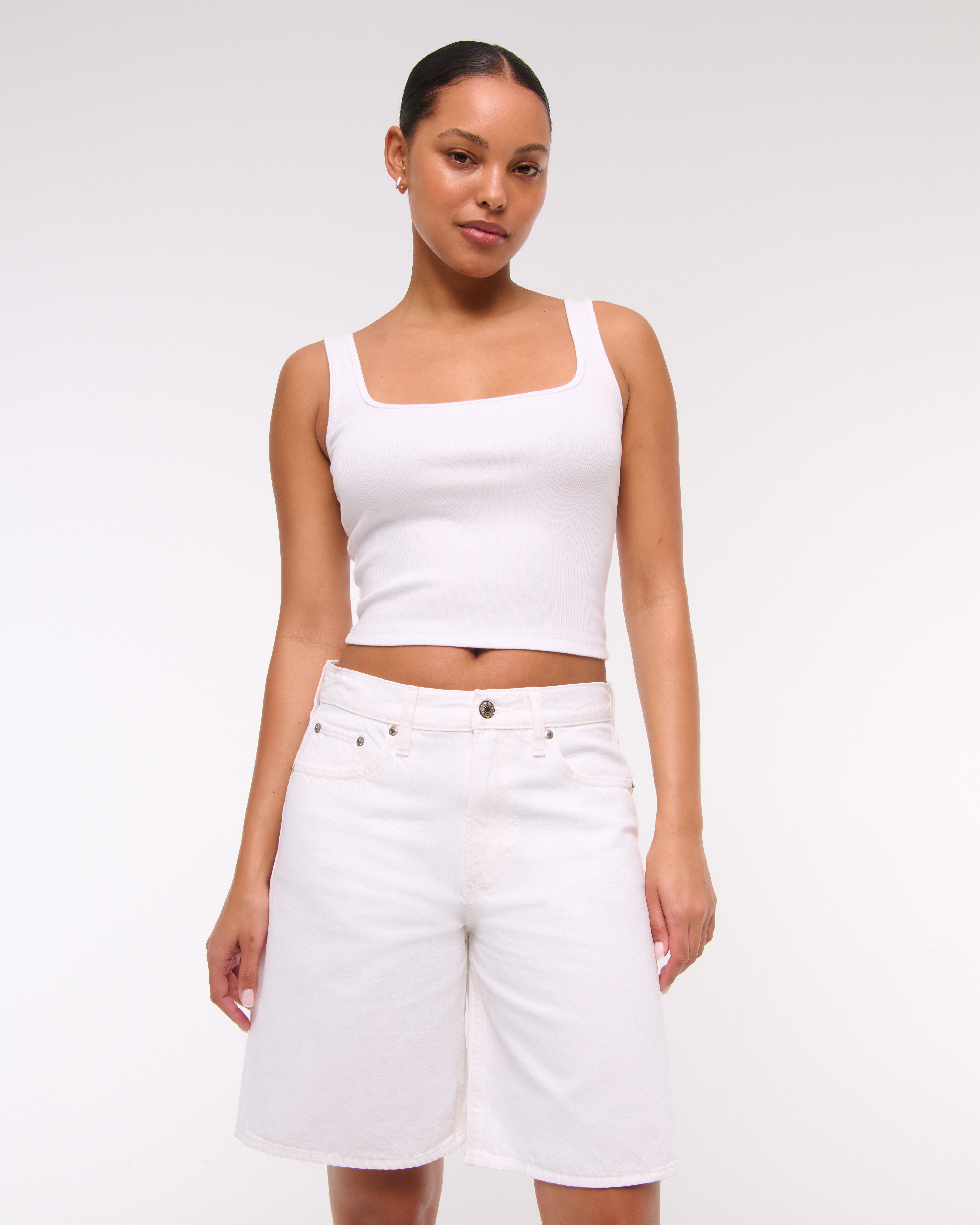 Abercrombie & Fitch Mid Rise Jort In White