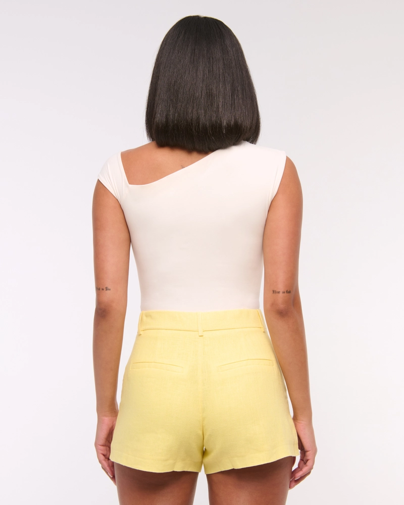 A&F Sloane Tailored Linen-Blend Short