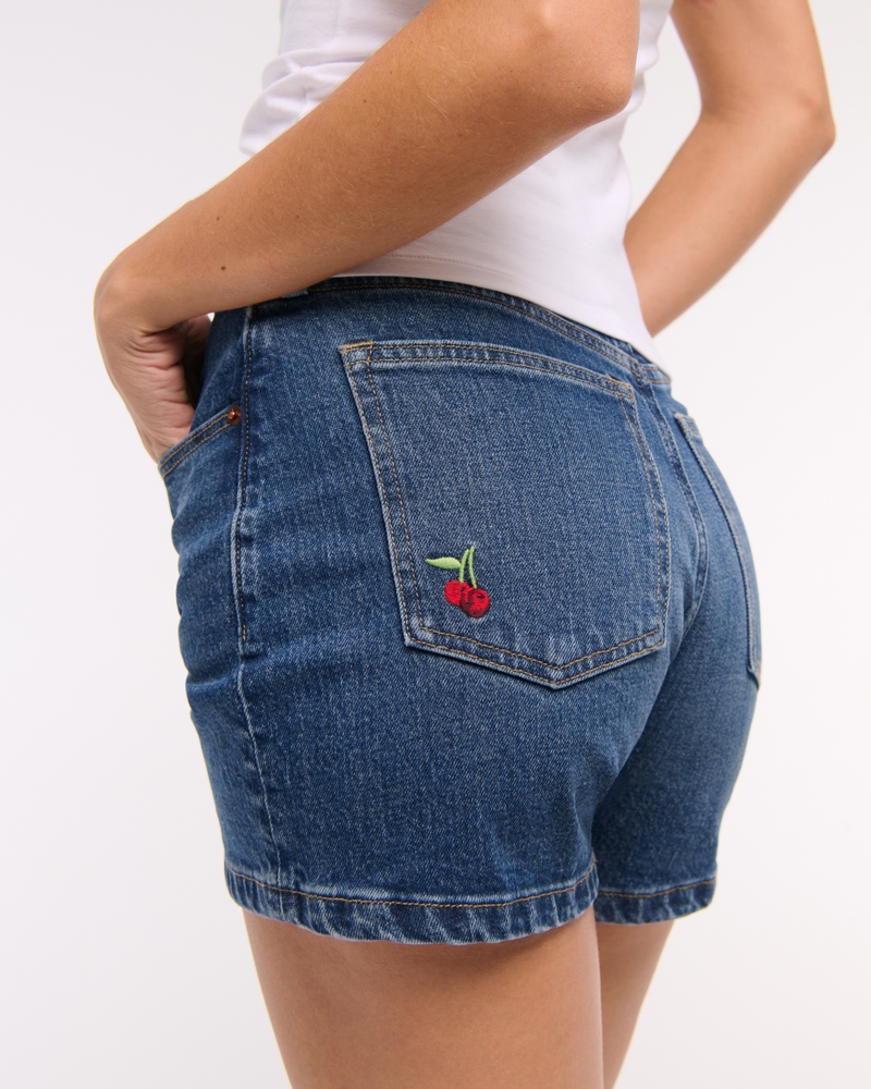 Curve Love High Rise 4" Mom Short