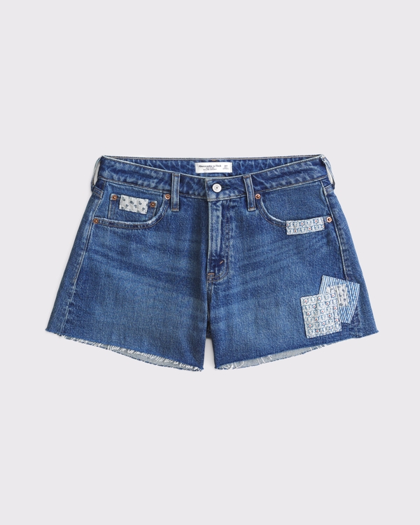 Curve Love Mid Rise A-Linien-Shorts, Mittel view 1