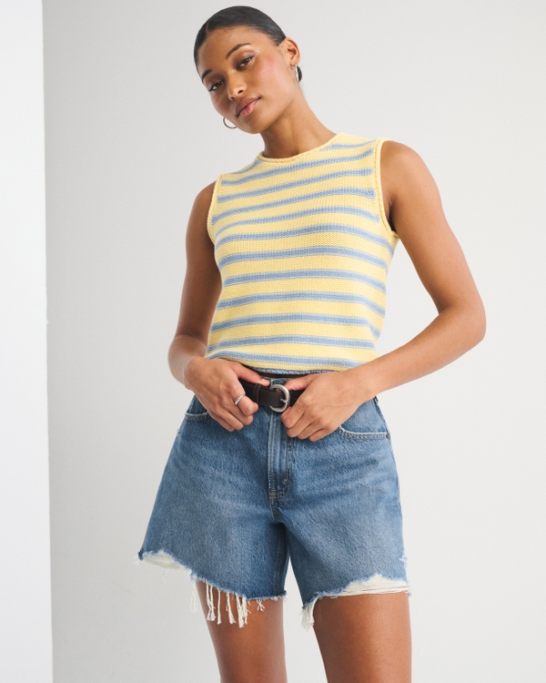 Curve Love High Rise Loose Short, Medium view 1