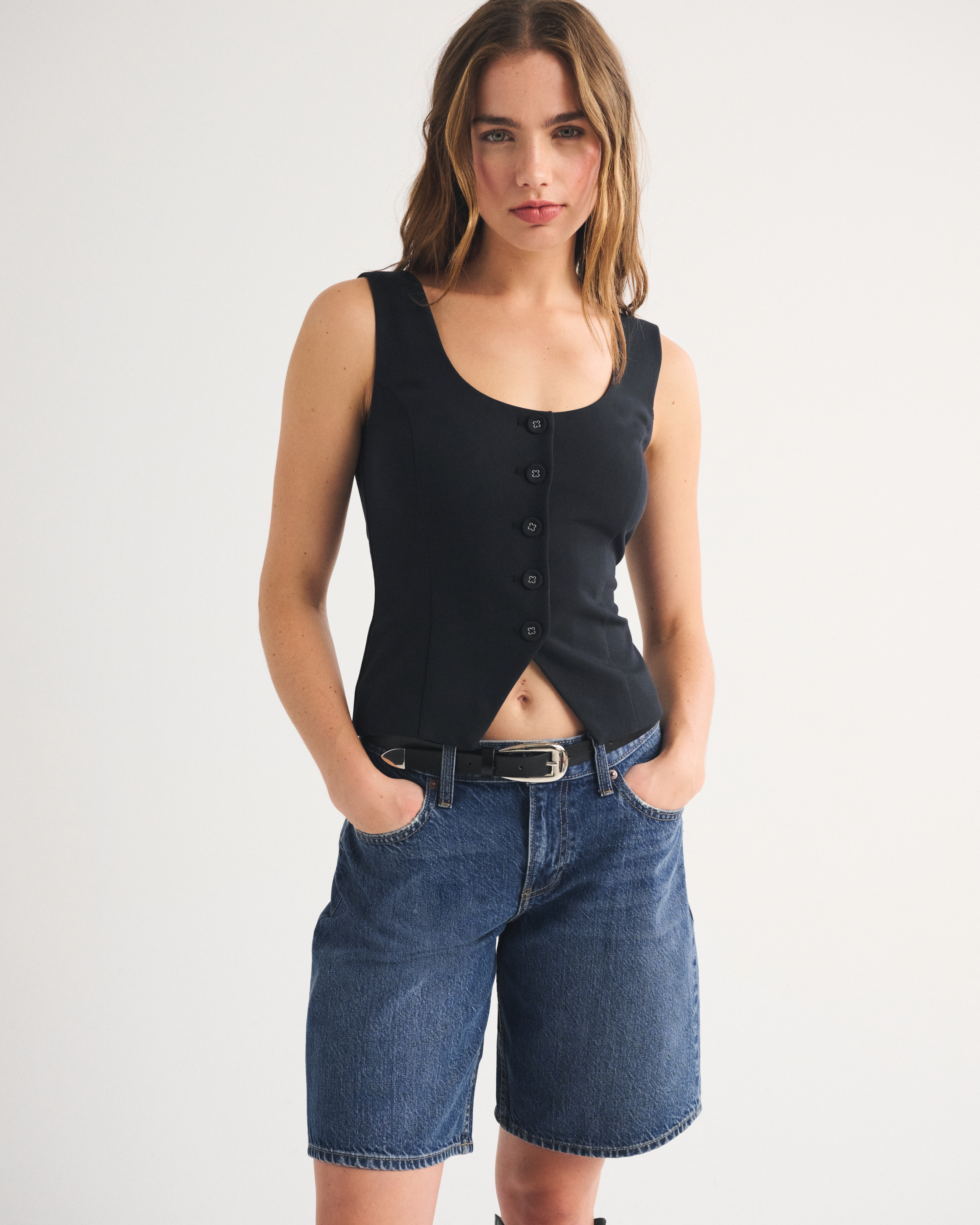 Женские джинсы Abercrombie & Fitch Low Rise Denim Bermuda Jort — фото 3