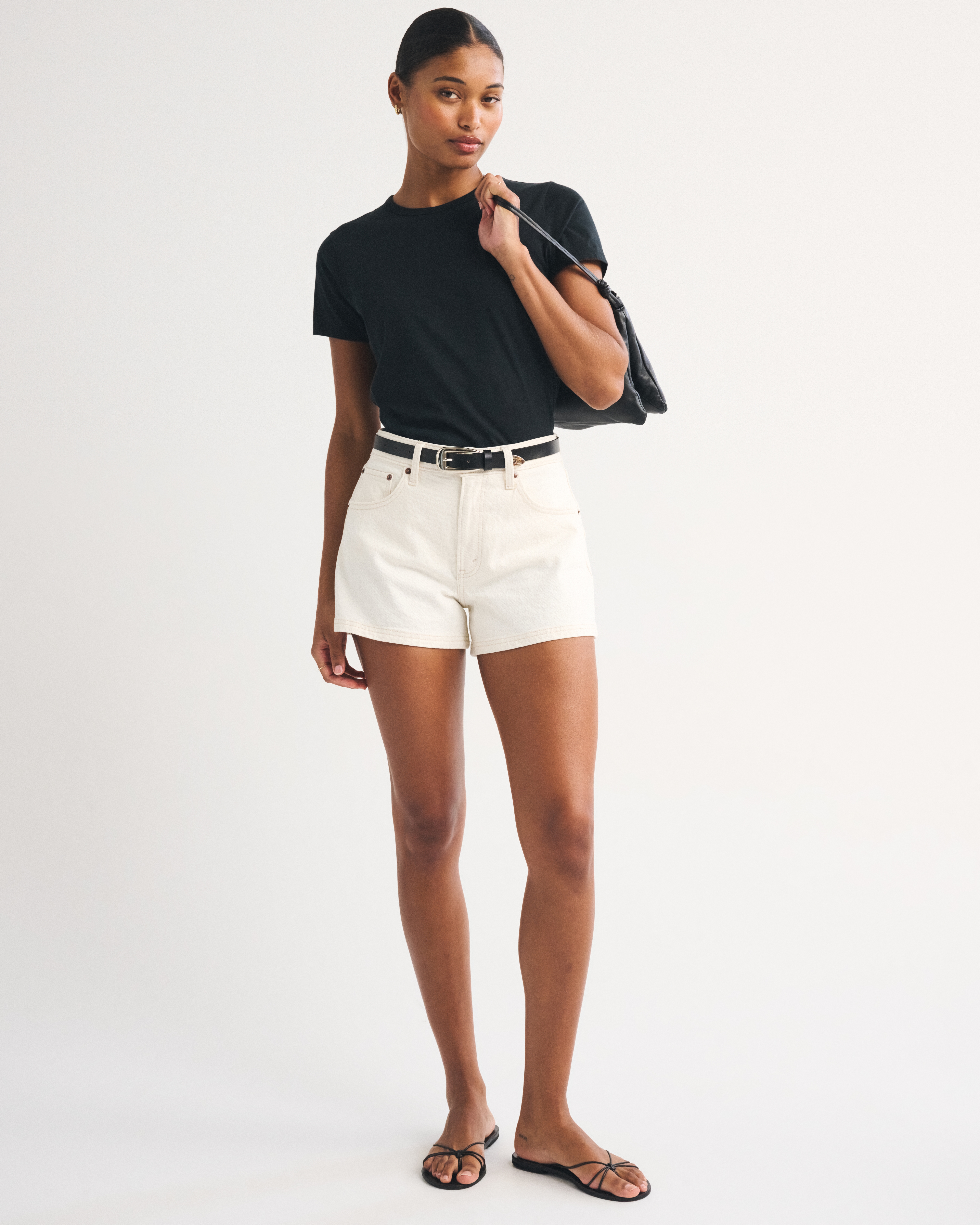 Женские брюки Abercrombie & Fitch Curve Love High Rise 90s Relaxed Short — фото 3