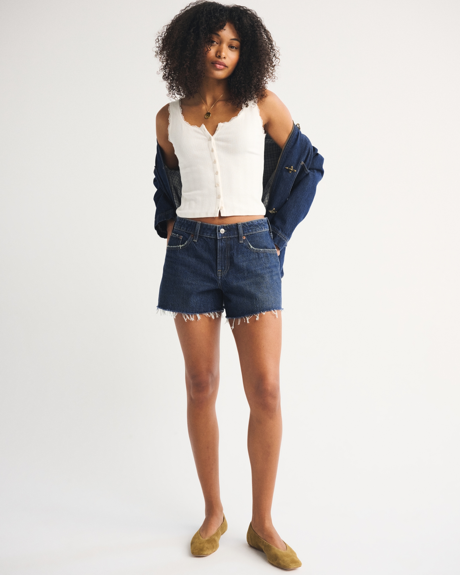 Curve Love Low Rise Loose Short