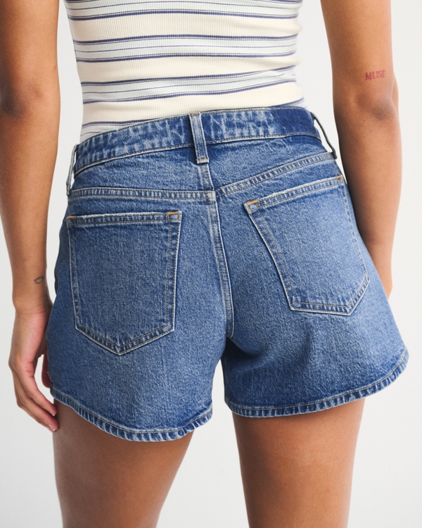 Curve Love Mid Rise A-Line Short