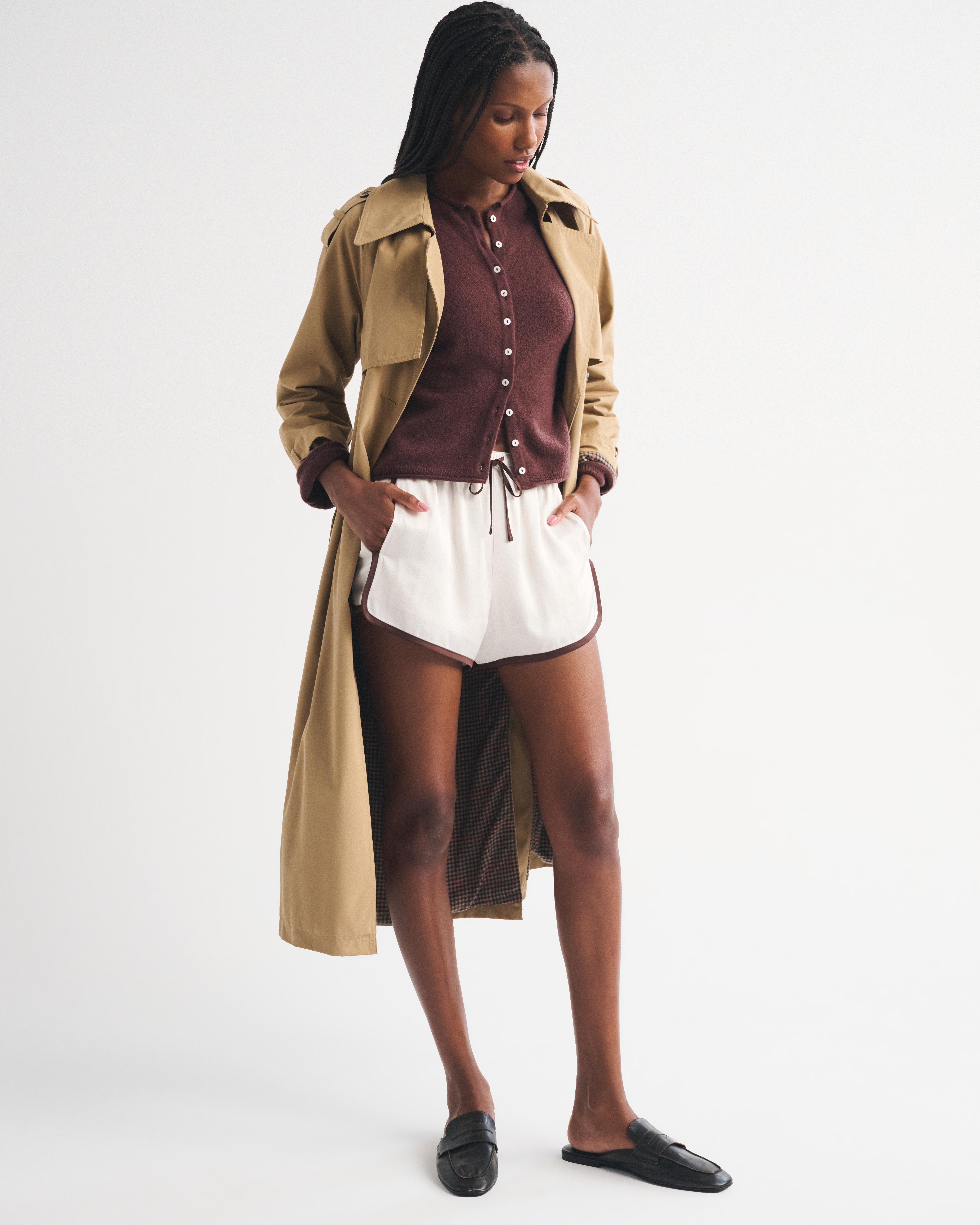 Женские брюки Abercrombie & Fitch High Rise Satin Track Short — фото 3