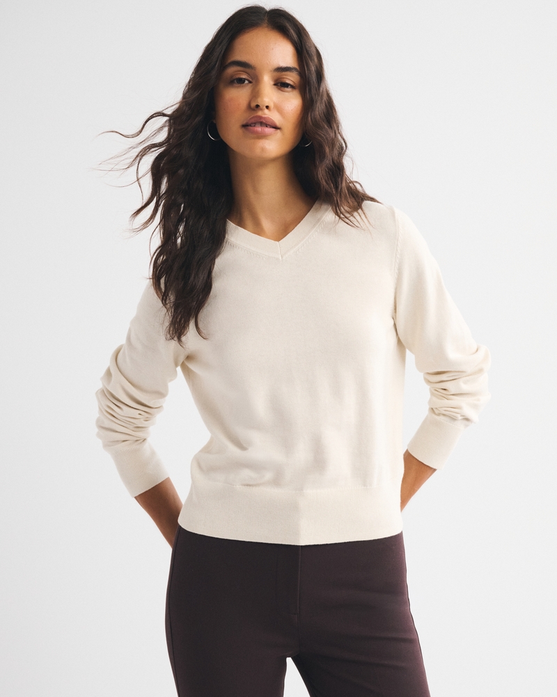 Abercrombie and Fitch Cotton-Cashmere V-Neck Sweater