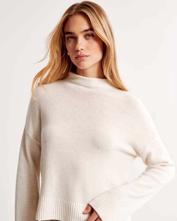 Cashmere Mockneck Sweater, Cream