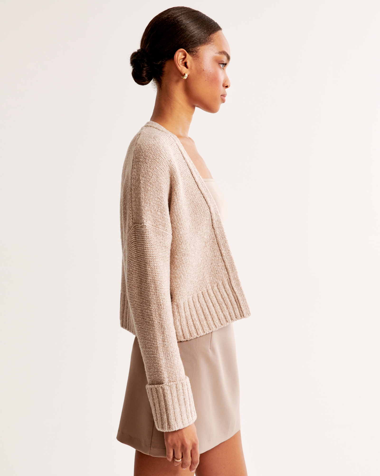 Non-Closure Cardigan