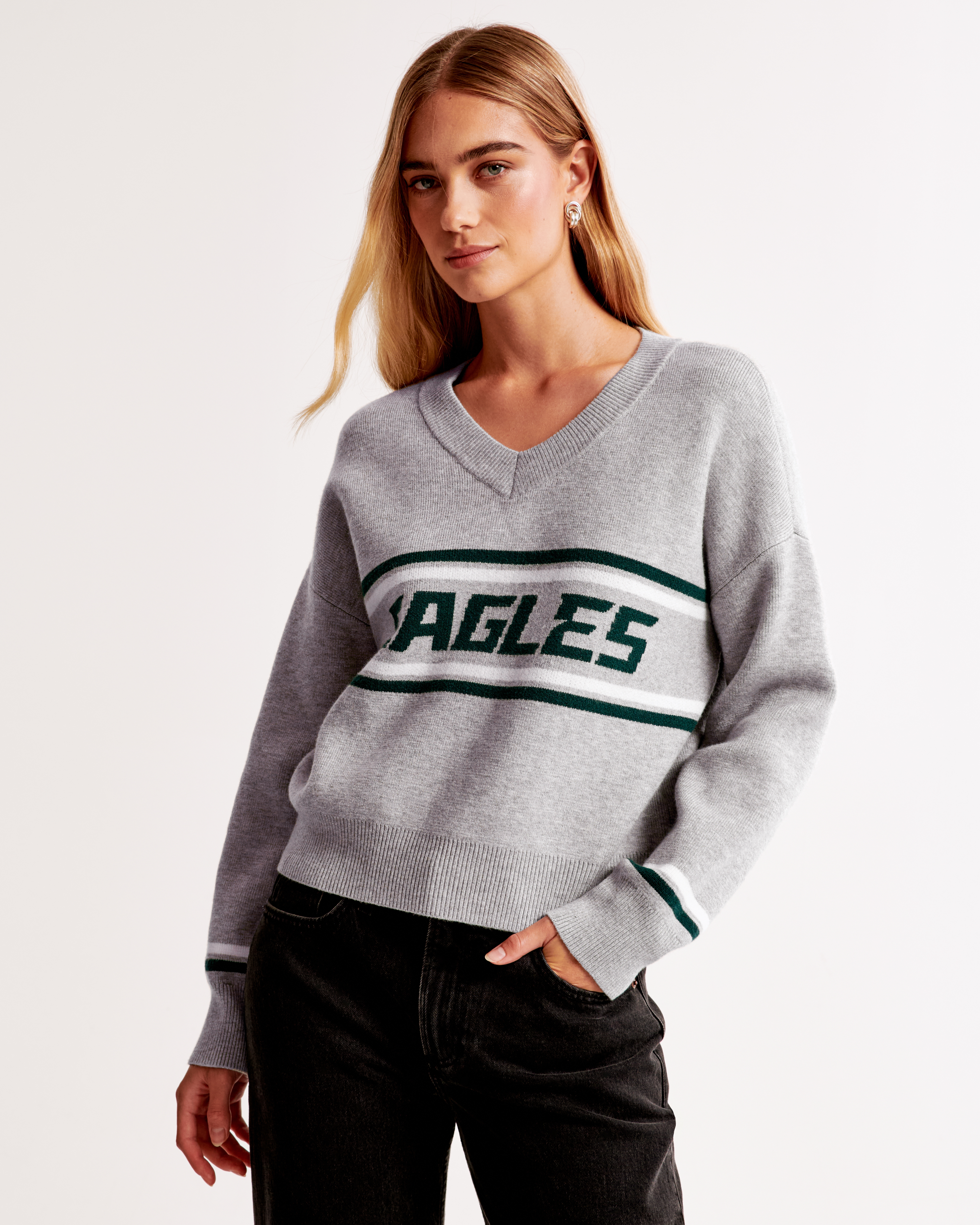 Abercrombie & Fitch Philadelphia Eagles Luxeloft V-neck Sweater