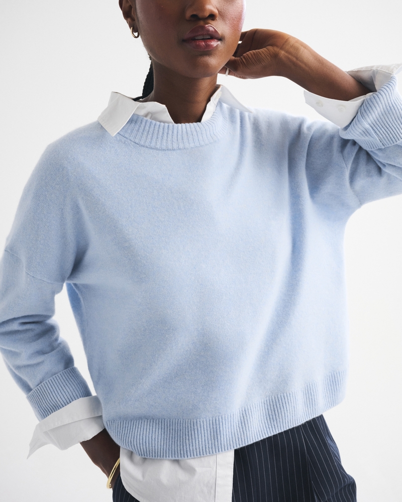 Cashmere Crew Sweater - thumbnail 9