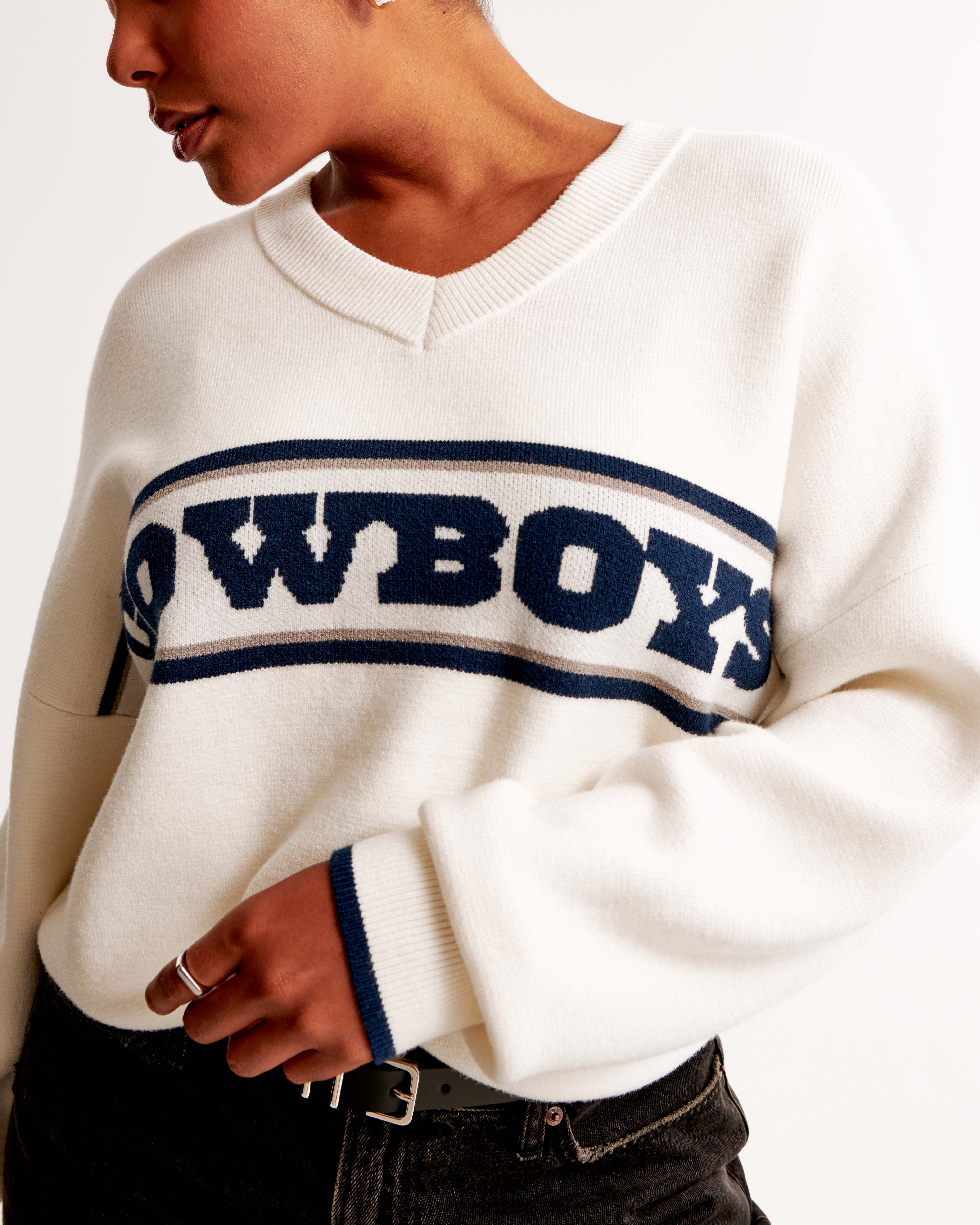 Abercrombie & Fitch Dallas Cowboys Luxeloft V-neck Sweater