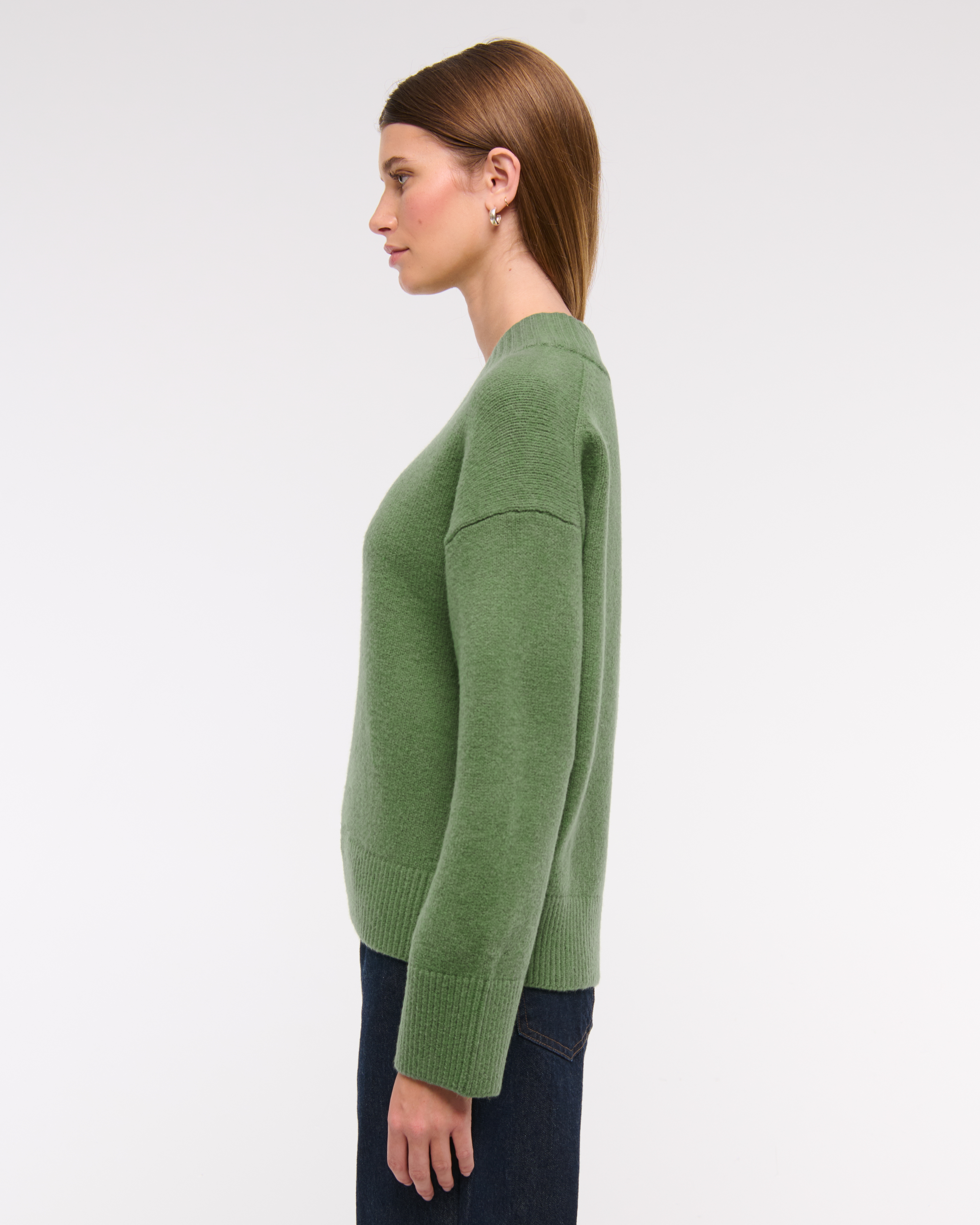 Abercrombie & Fitch High V-neck Sweater In Green