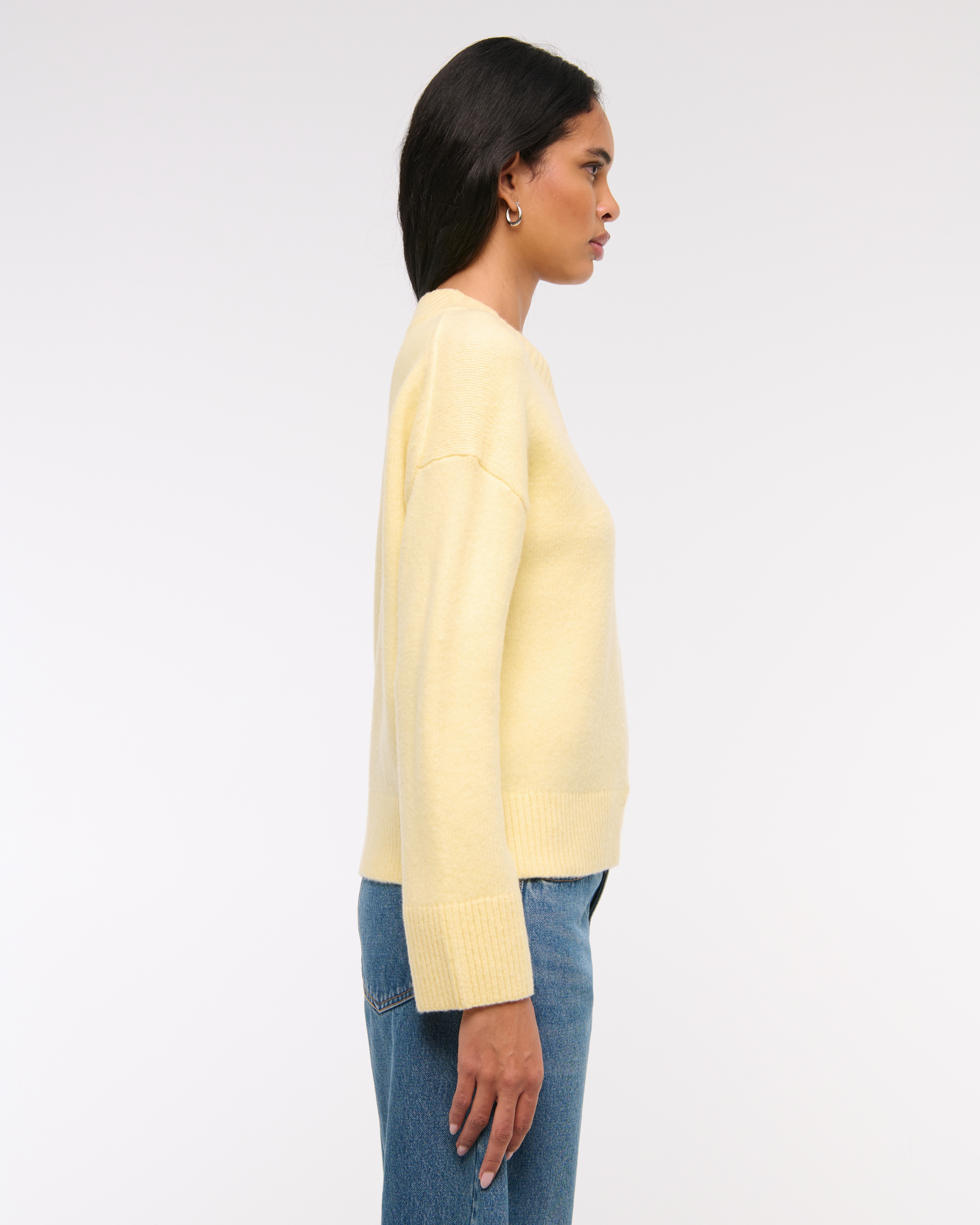 Abercrombie & Fitch High V-neck Sweater In Yellow