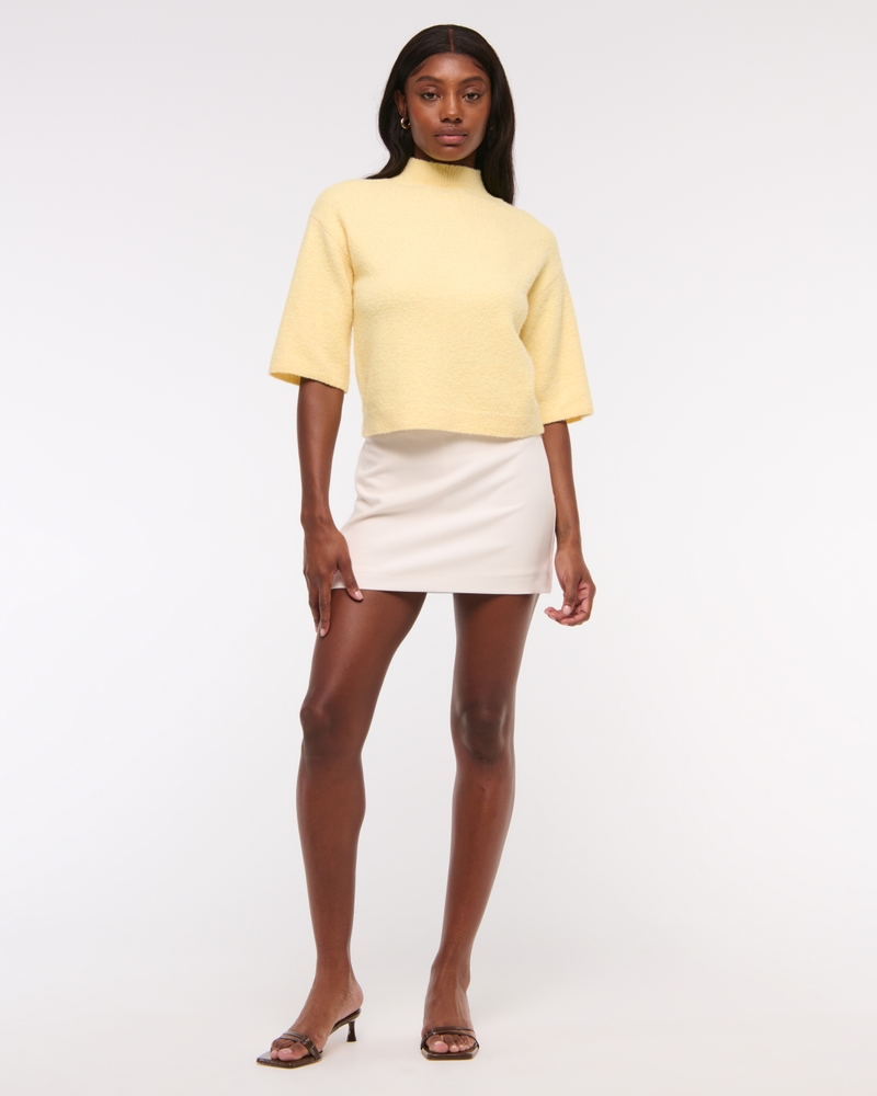 Boucle Mockneck Sweater Tee