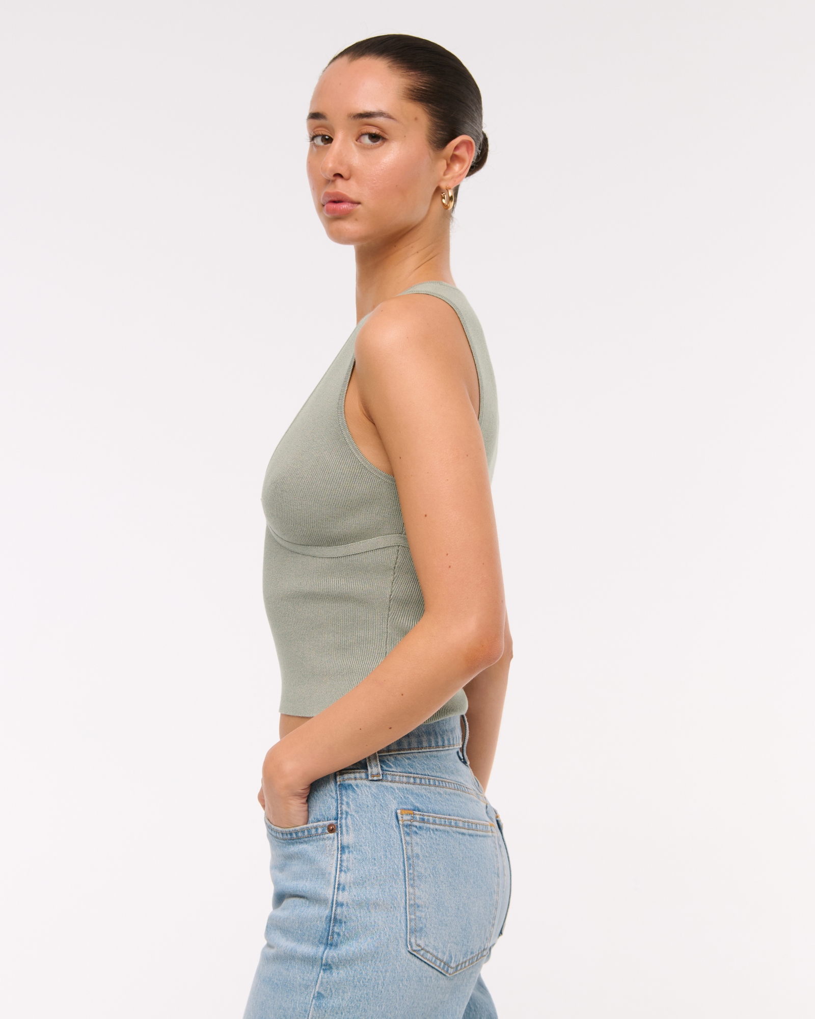 Plunge Hardware Top