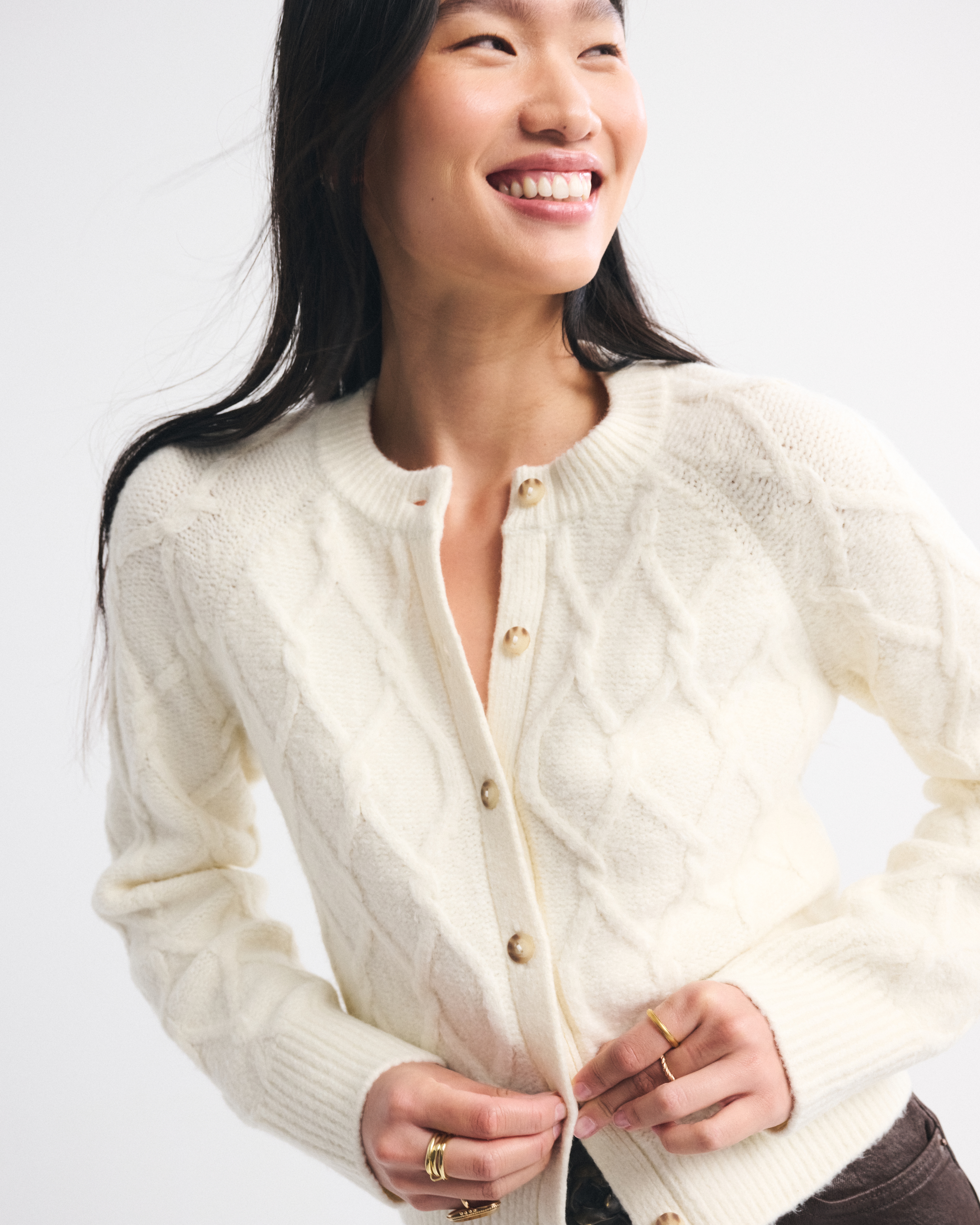 Abercrombie & Fitch Cable-knit Crew Cardigan In White