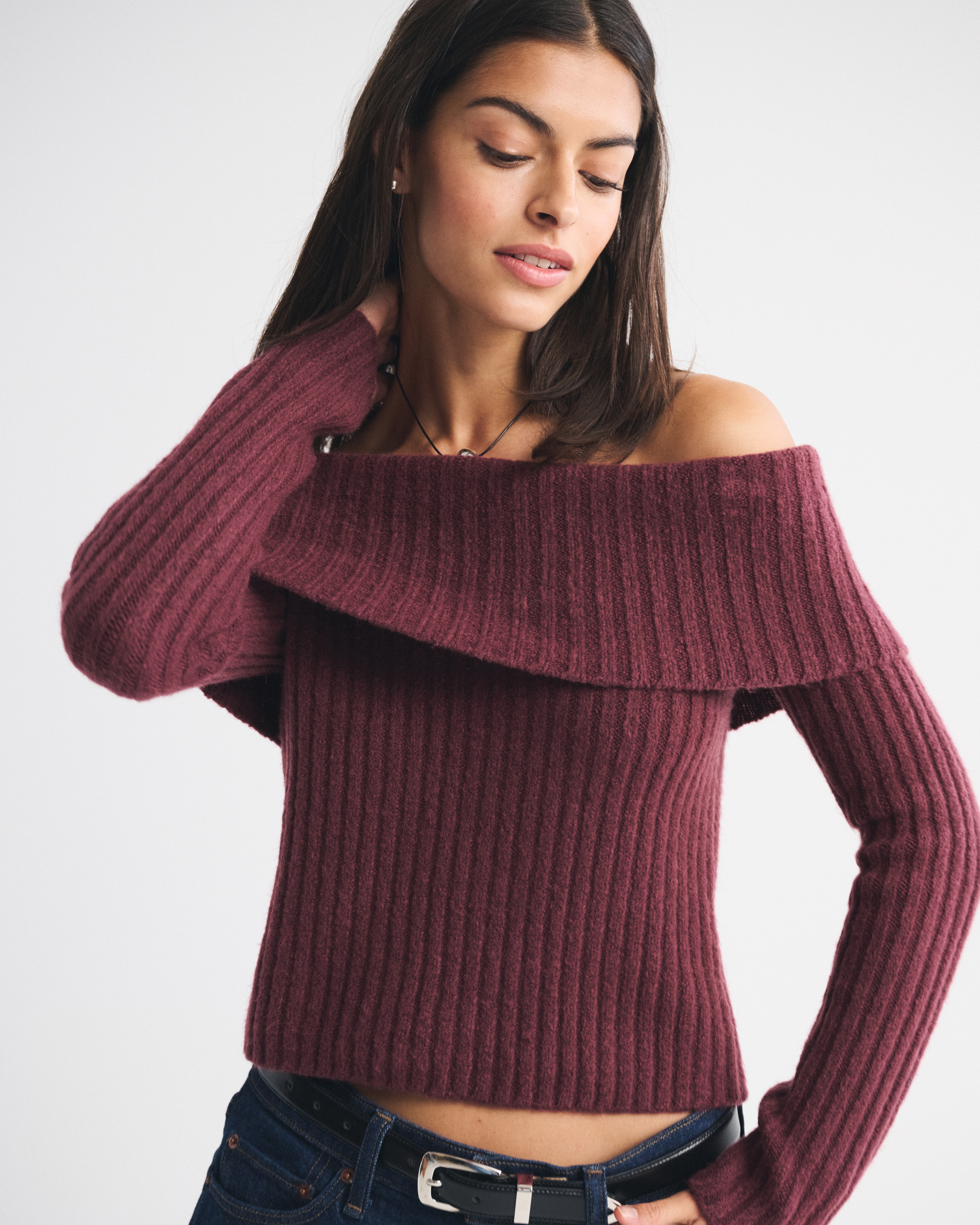 Abercrombie & Fitch Ribbed Foldover Off-the-shoulder Sweater In Burgundy