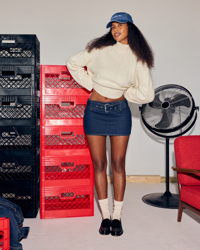 Easy Cable-Knit Mockneck Sweater