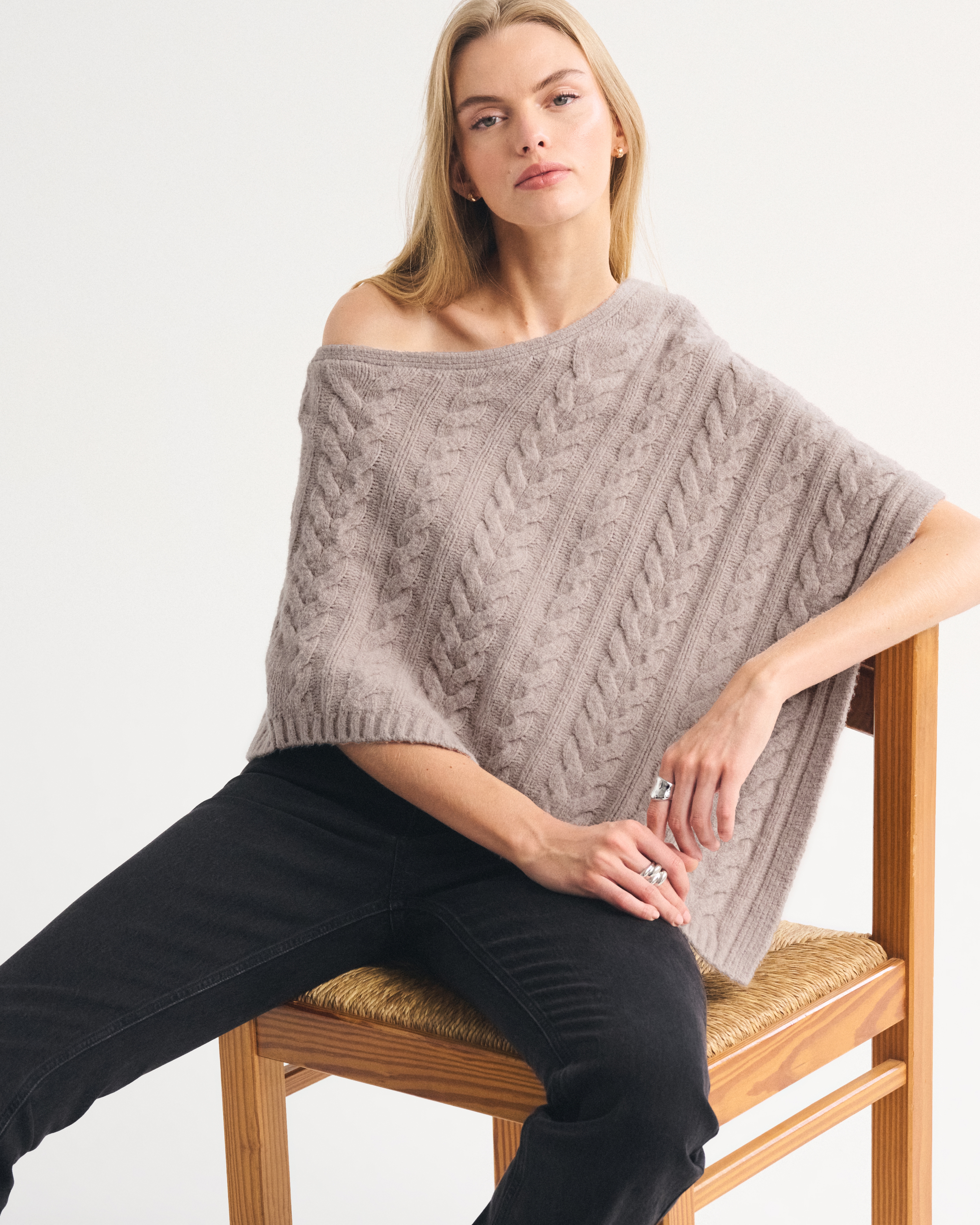 Женские топы Abercrombie & Fitch Cable-Knit Poncho — фото 2