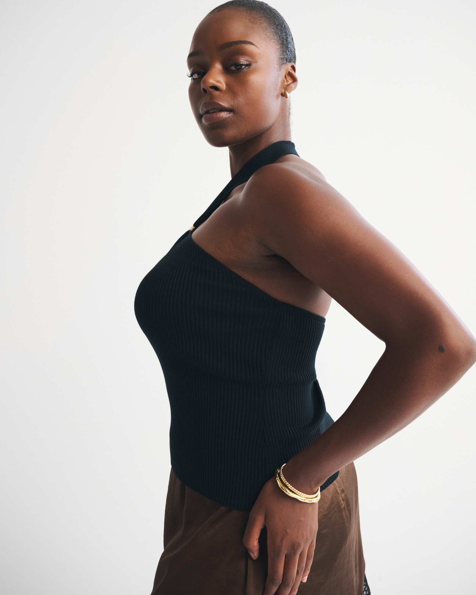 Hardware Halter Tank