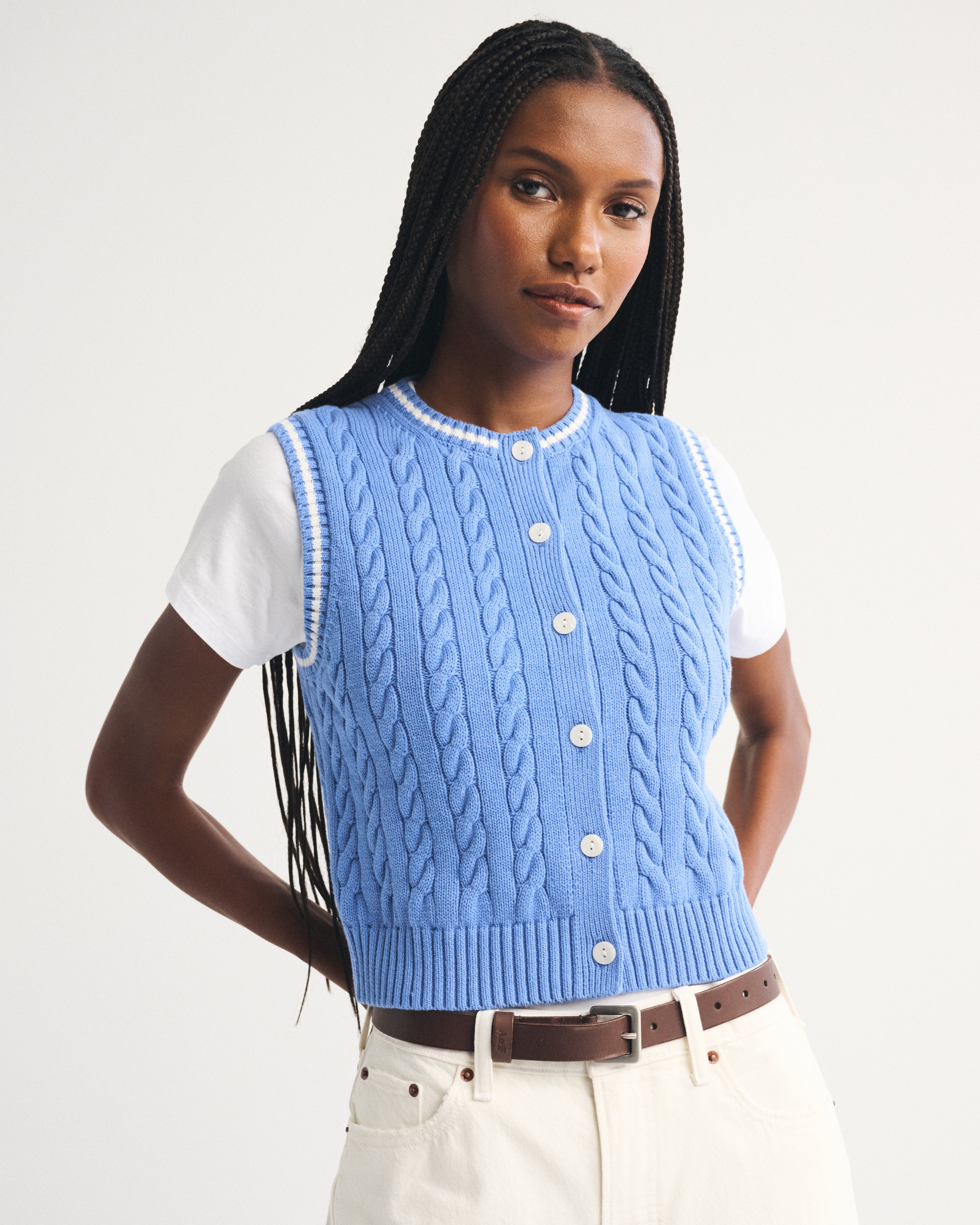 Женские свитеры Abercrombie & Fitch Cable-Knit Crew Sweater Vest — фото 3