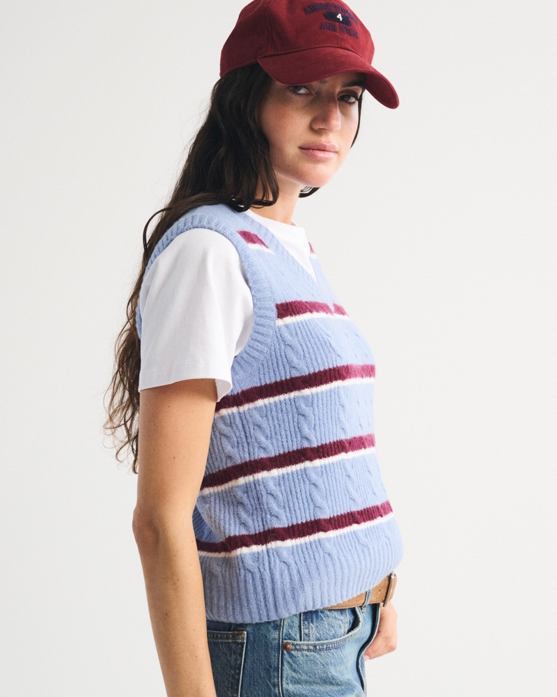 Merino Wool-Blend V-Neck Sweater Vest - thumbnail 10