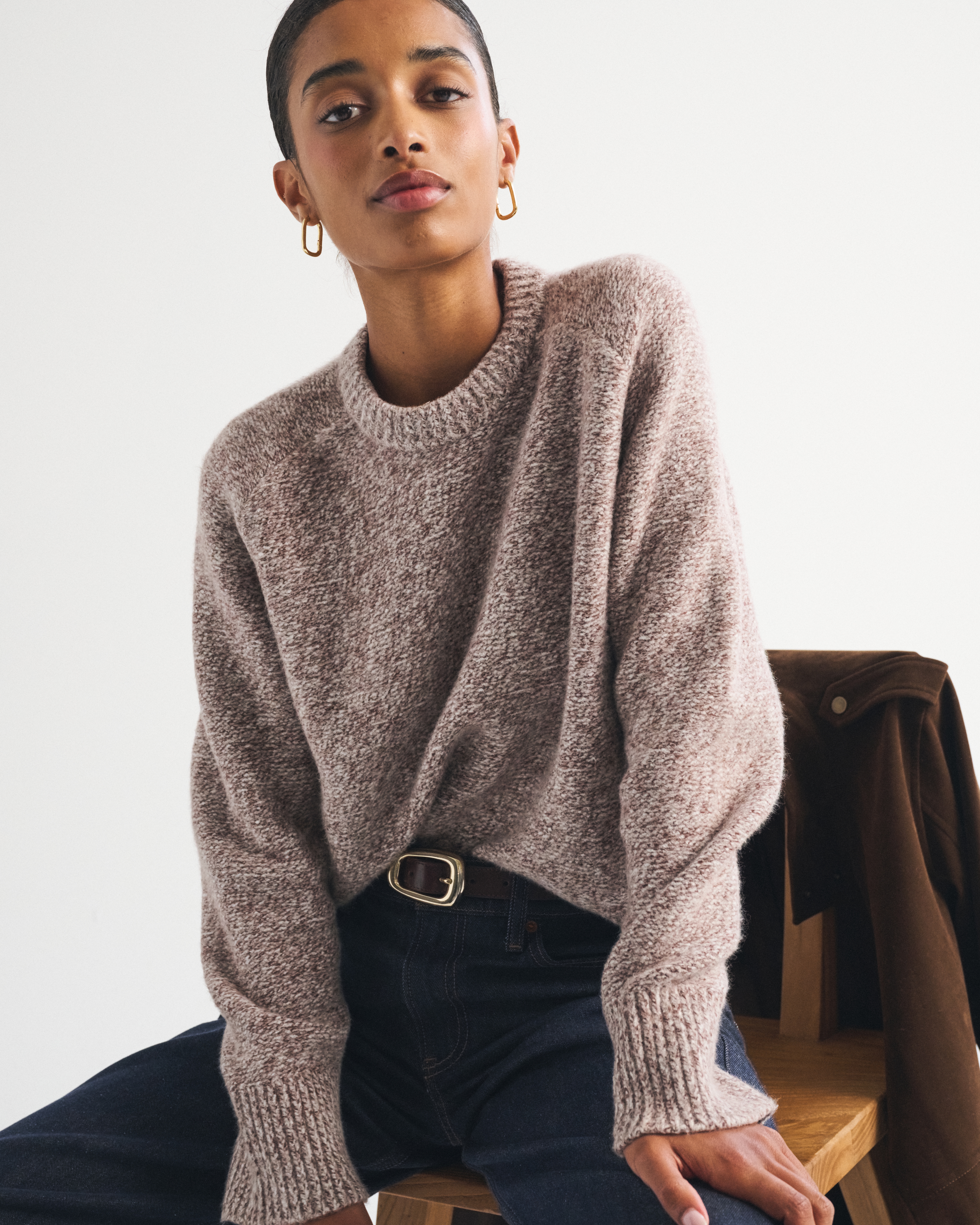 Женский свитер Abercrombie & Fitch A&F Madeline Textural Crew, цвет: Коричневый — фото 2