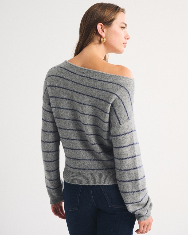 Merino Wool-Blend Slash Sweater - thumbnail 10